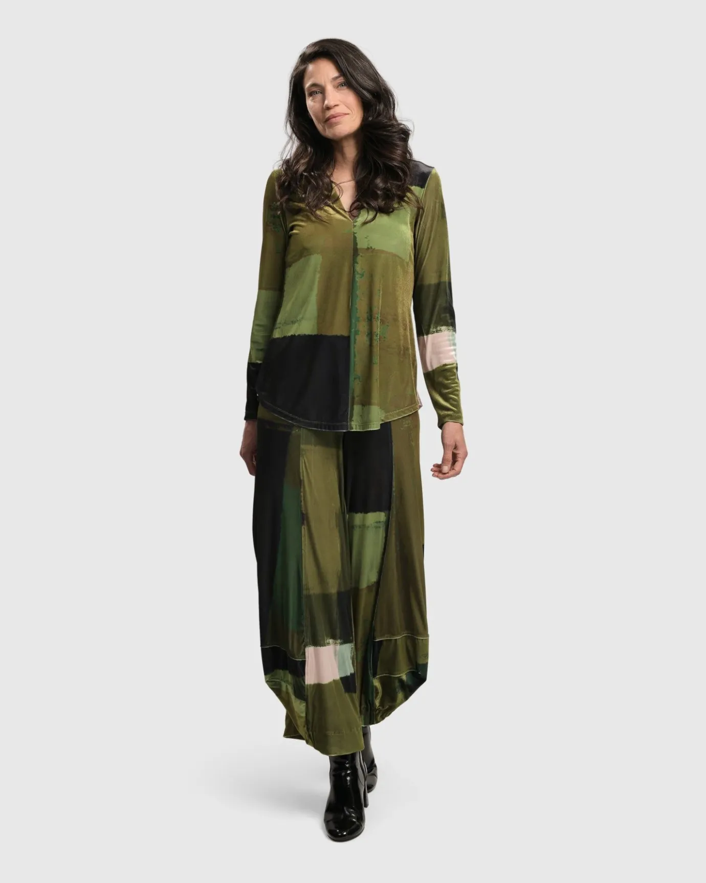 Women Alembika Plus<Al Fresco V Neck Pullover, Olive