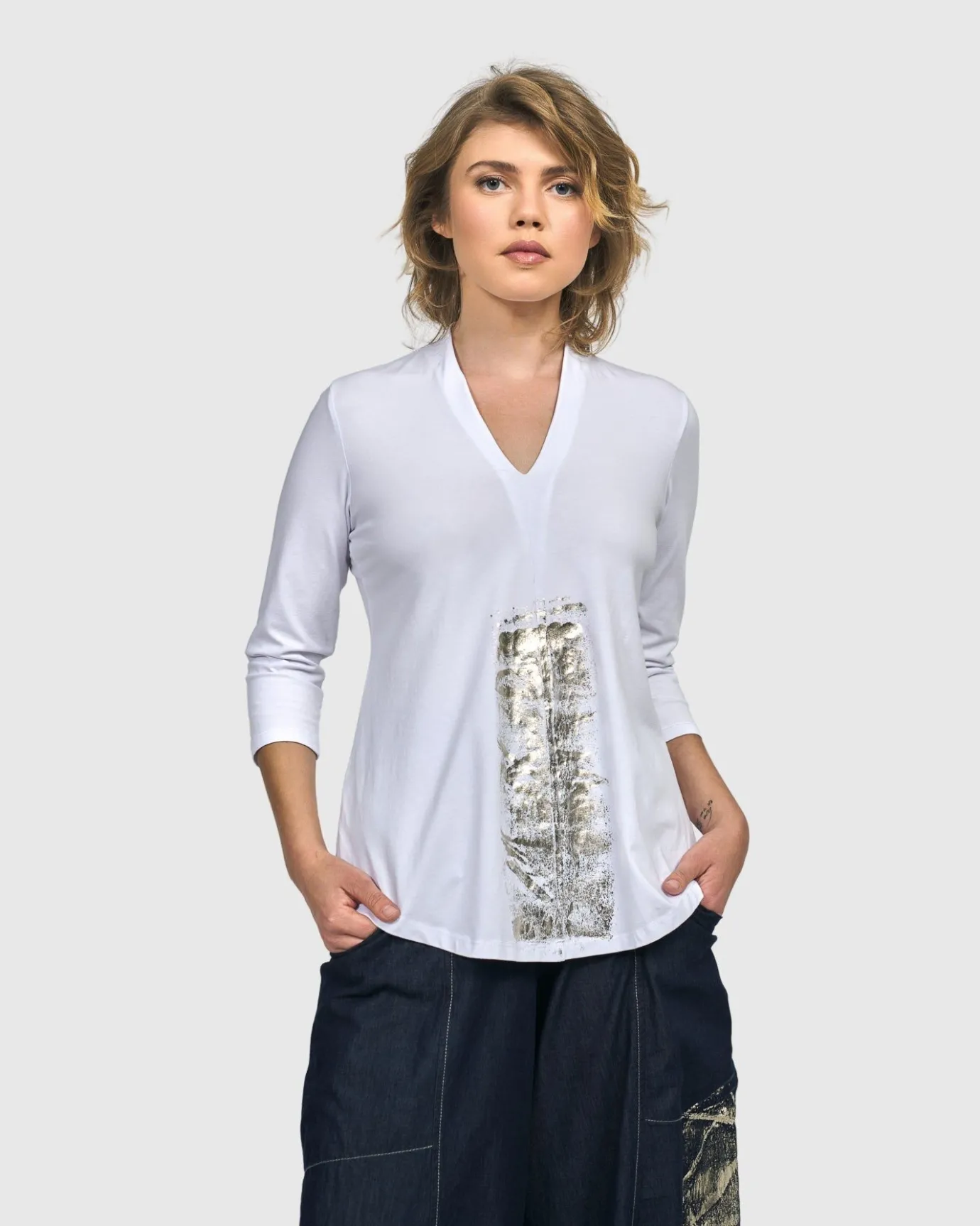 Women Alembika Plus<Anchorage V-Neck Top, White