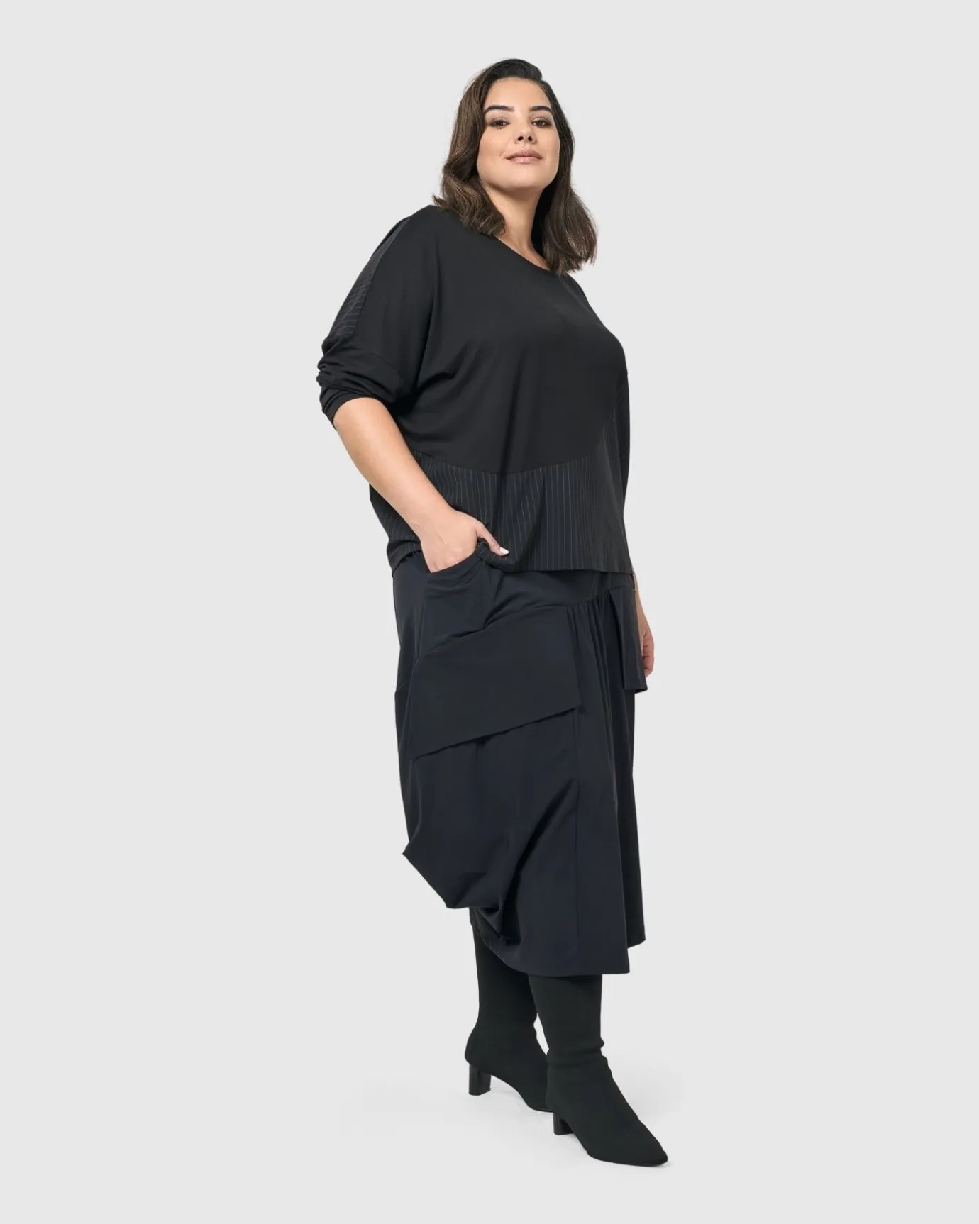 Women Alembika Plus<Audrey Relaxed Top, Pinstripes