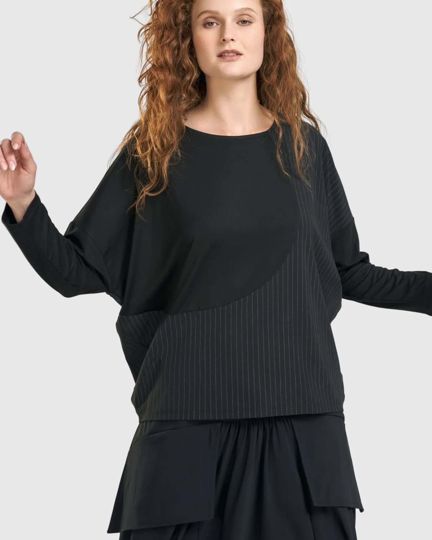 Women Alembika Plus<Audrey Relaxed Top, Pinstripes
