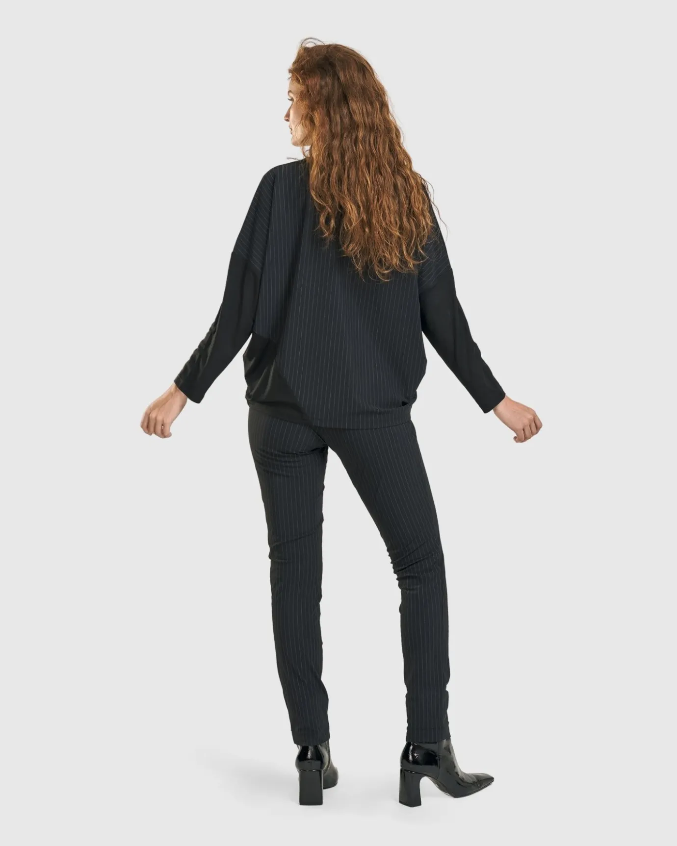 Women Alembika Plus<Audrey Relaxed Top, Pinstripes