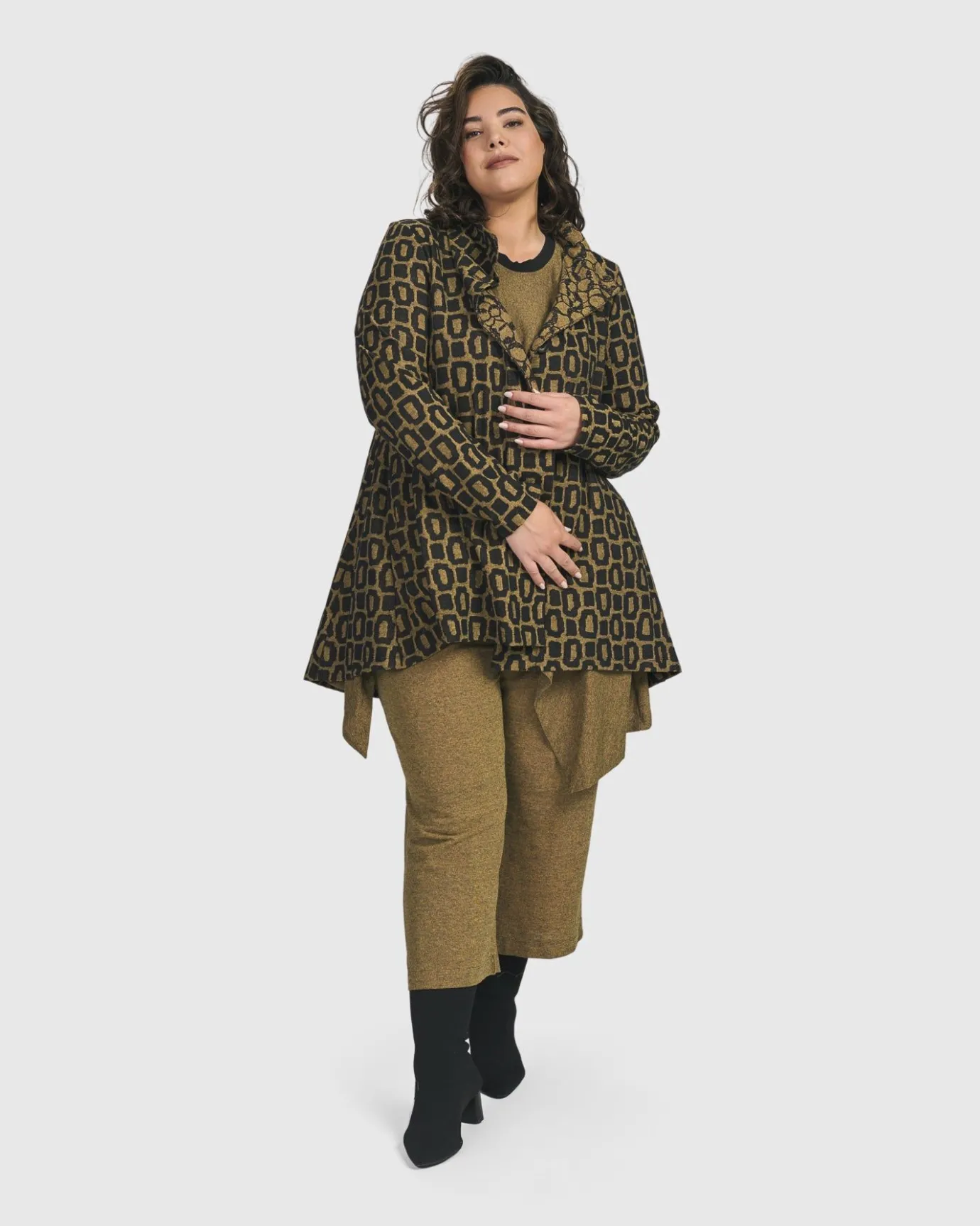 Women Alembika Plus<Boutique Swing Jacket, Ochre