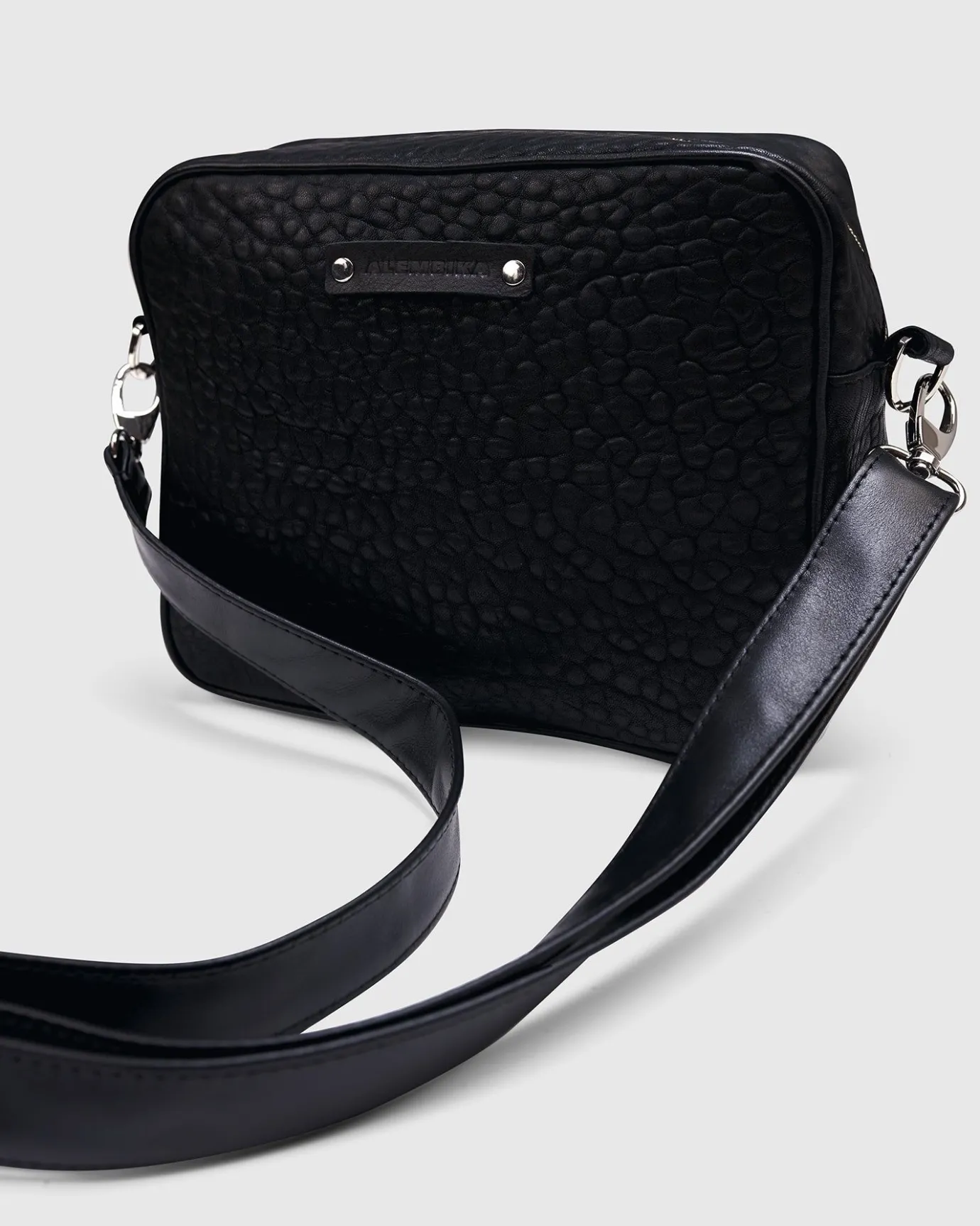 Women Alembika Bags & Pouches<Carryall Camera Bag, Black
