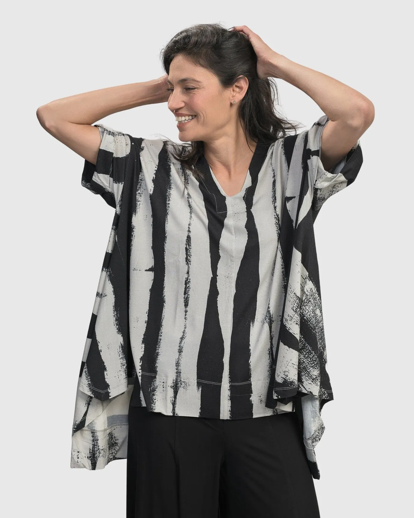 Women Alembika Tops & Tunics<Charisma V Neck Hi-Lo Trapeze Top, Grunge