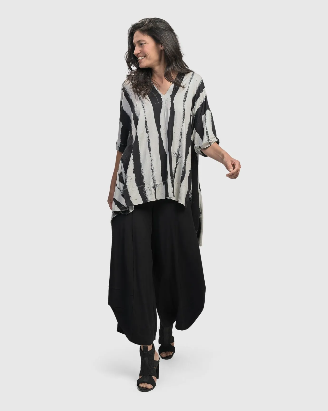 Women Alembika Plus<Charisma V Neck Hi-Lo Trapeze Top, Grunge