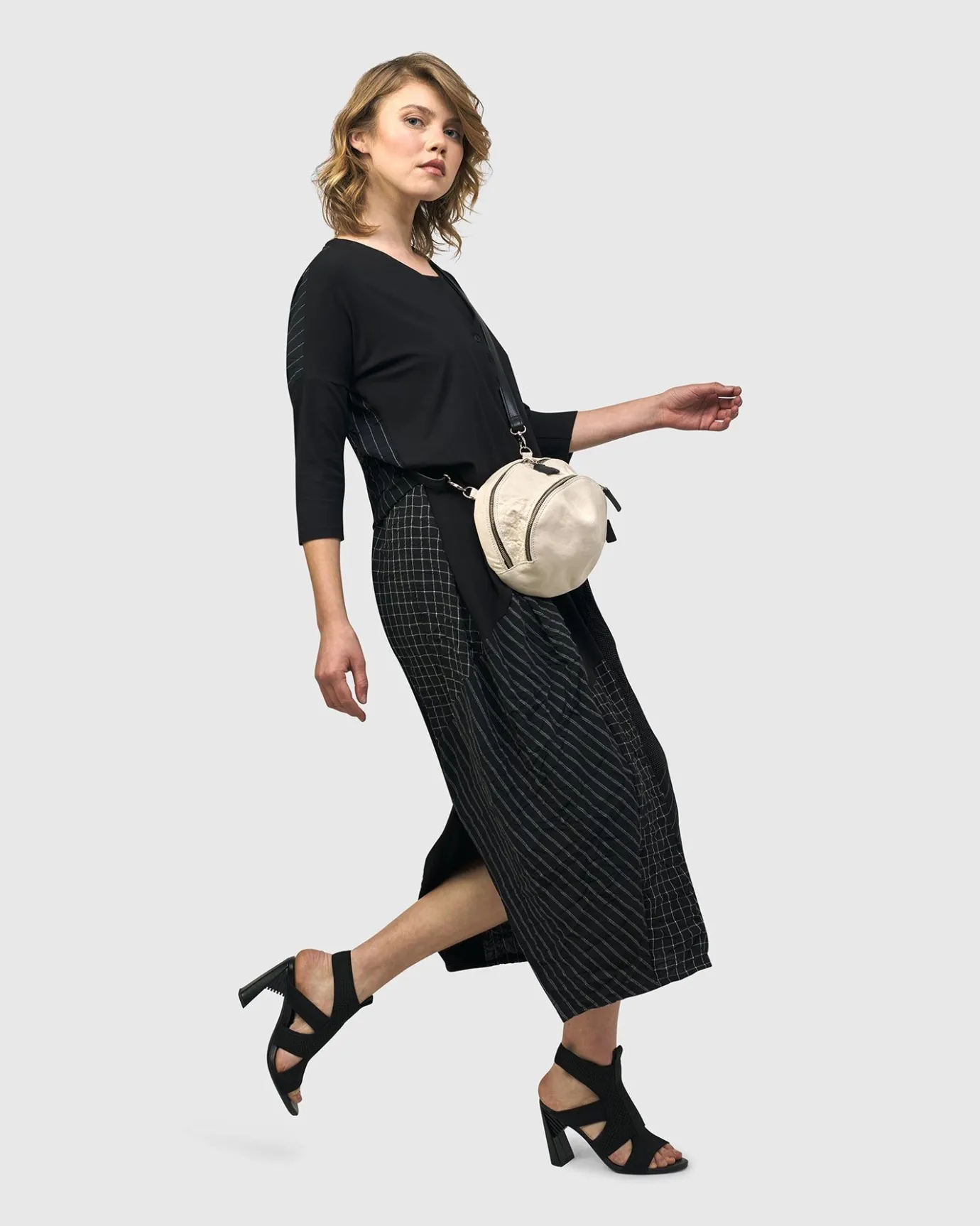 Women Alembika Accessories<Circle Canteen Bag, Ivory