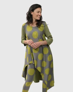 Women Alembika Plus<City Sizzle Swing Tunic Top, Lime