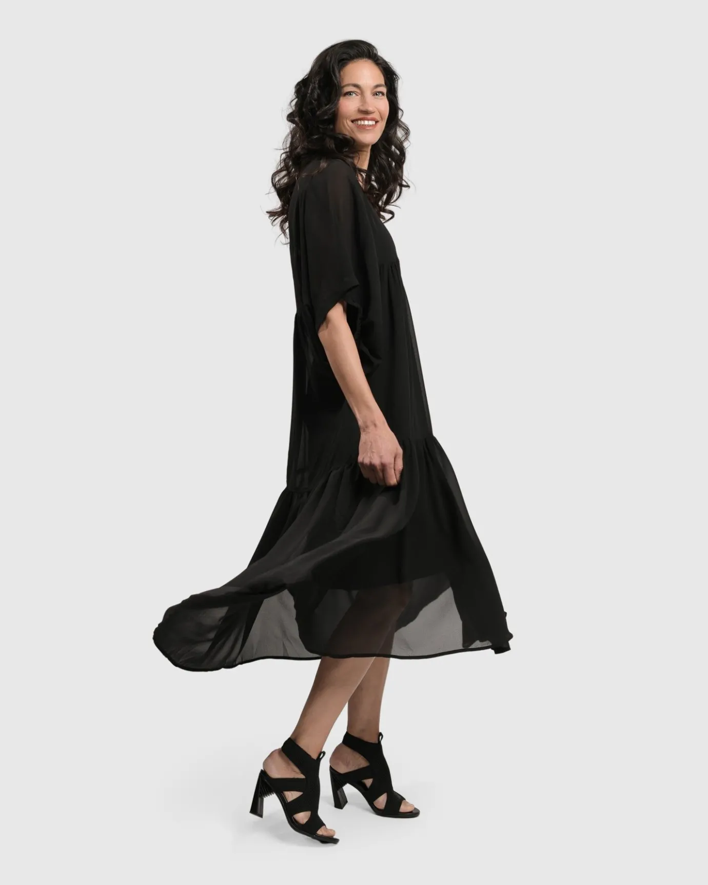 Women Alembika Dresses<Cultured Club Maxi Dress, Lace