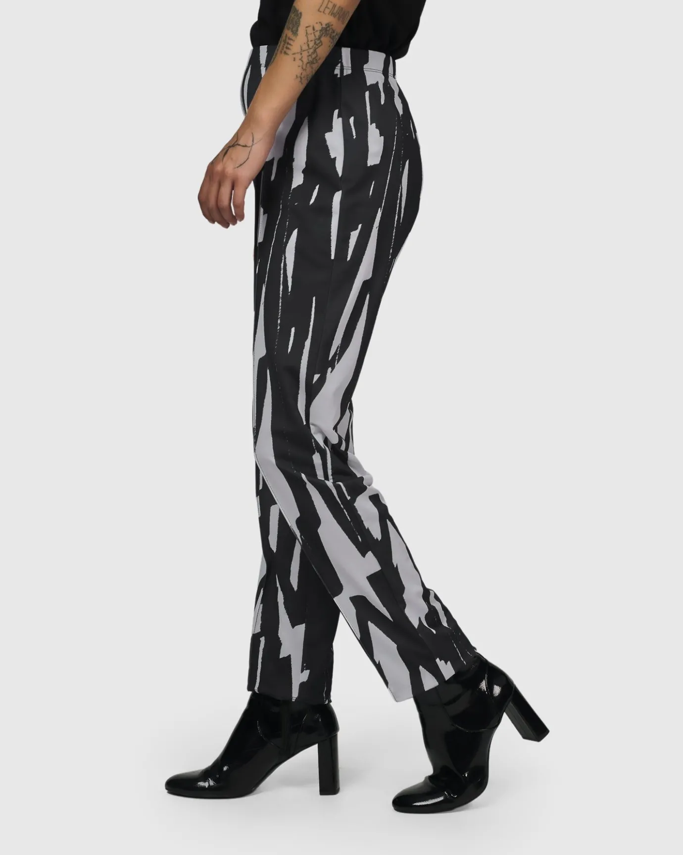 Women Alembika Pants & Skirts<Cyber Slim Leg Pants, Brush