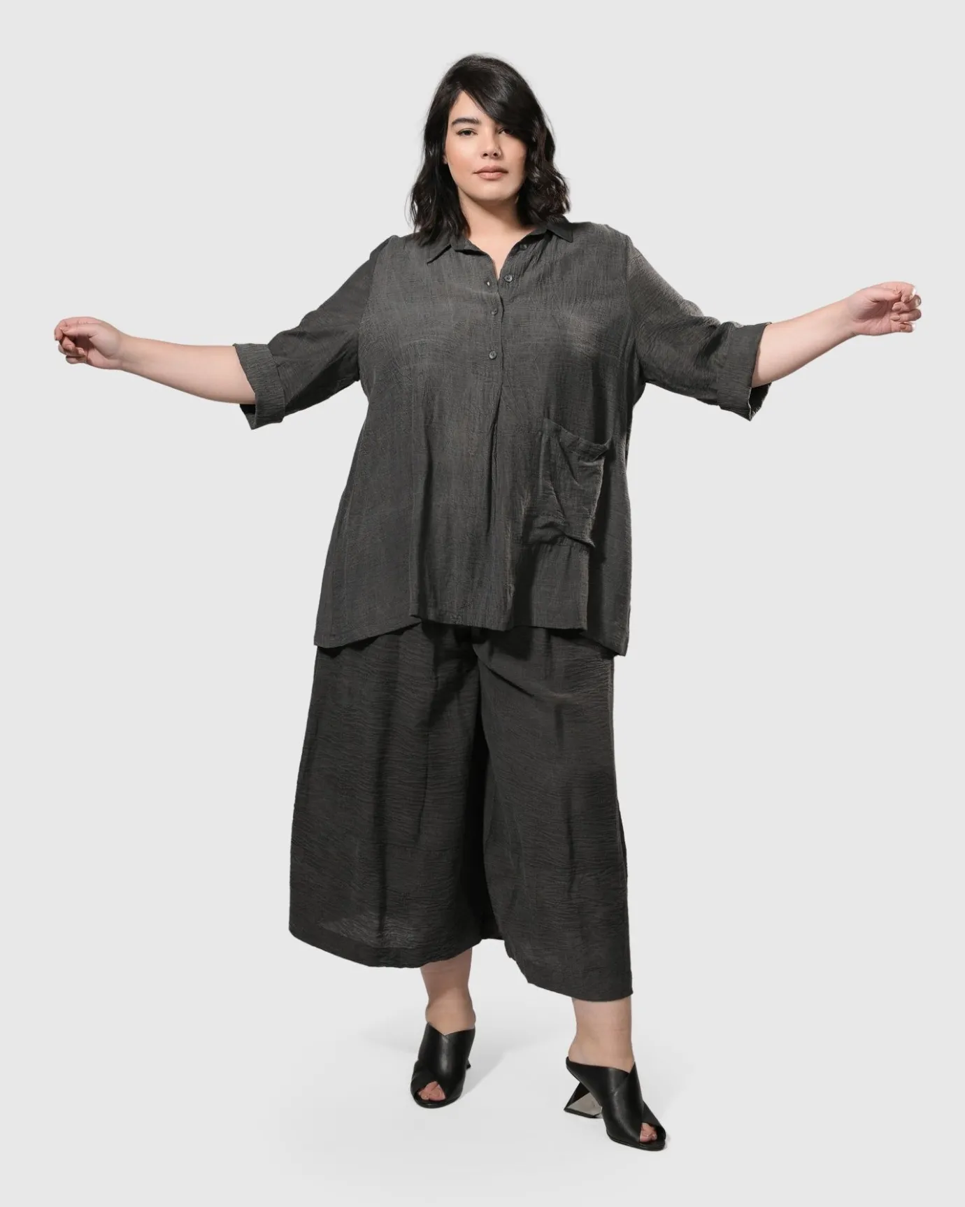 Women Alembika Pants & Skirts<Dana Palazzo Pants, Dove Grey
