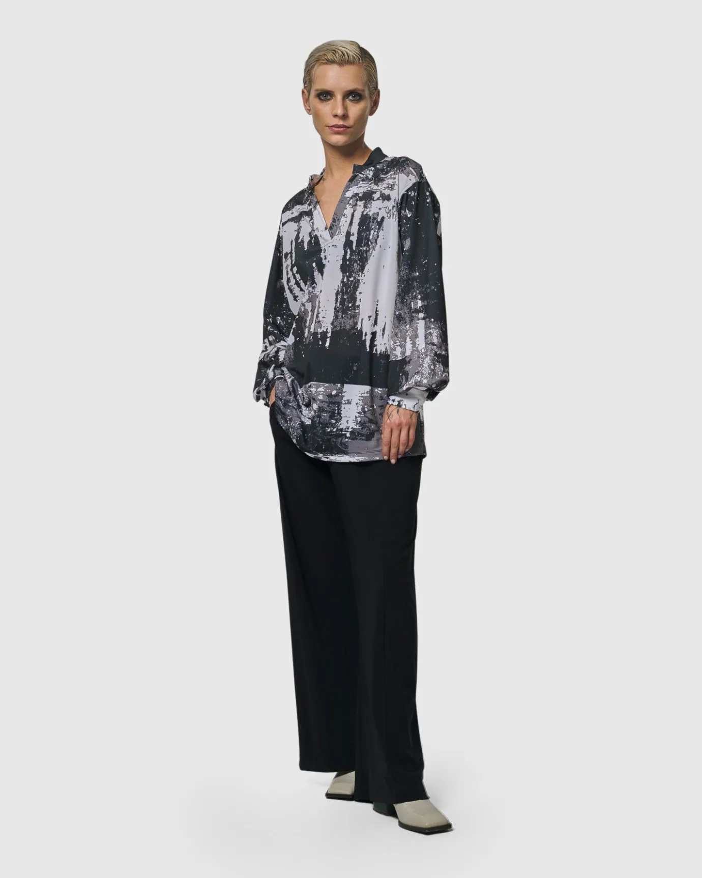 Women Alembika Tops & Tunics<Digi V-Neck Pullover Top, Marble