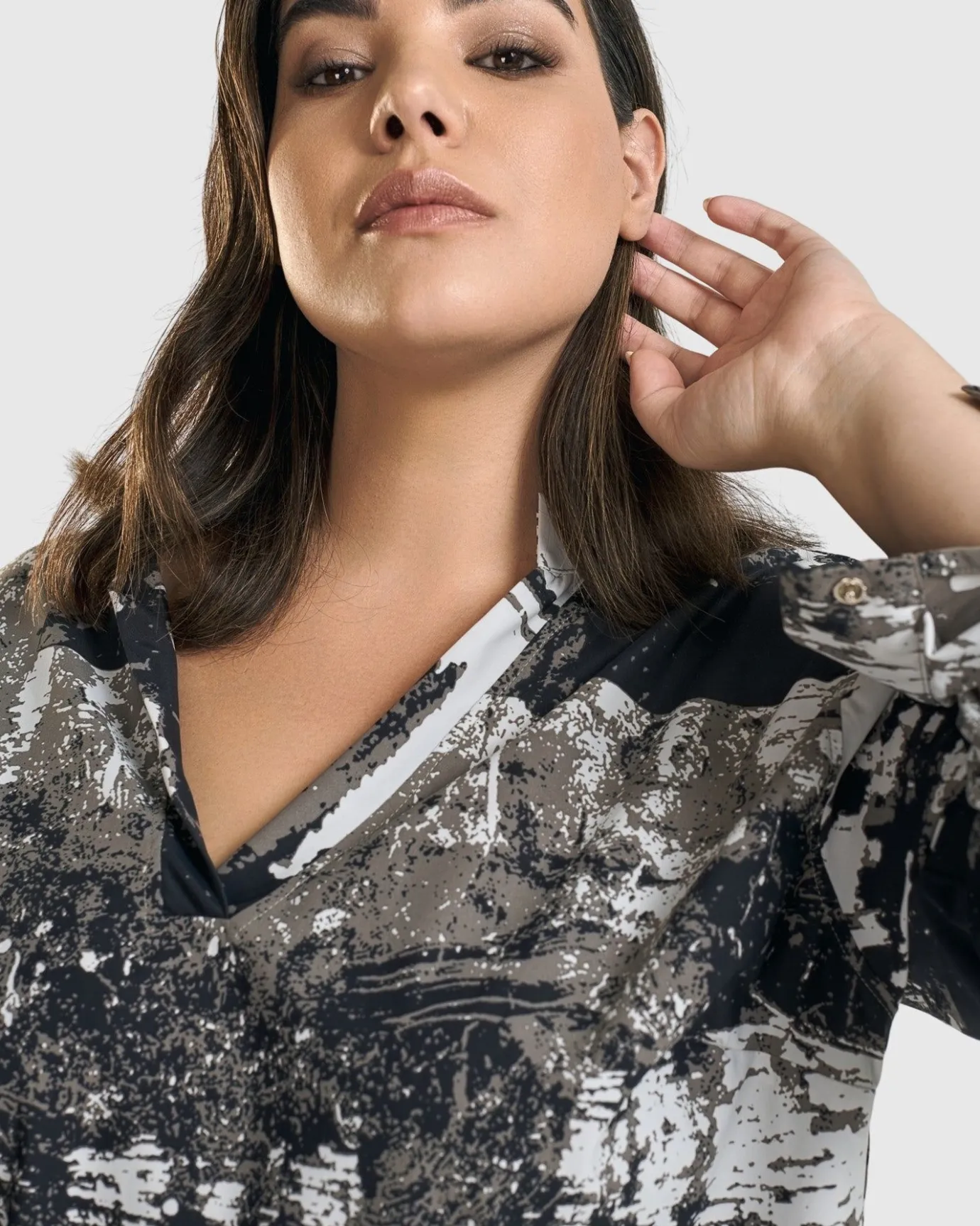 Women Alembika Plus<Digi V-Neck Pullover Top, Marble