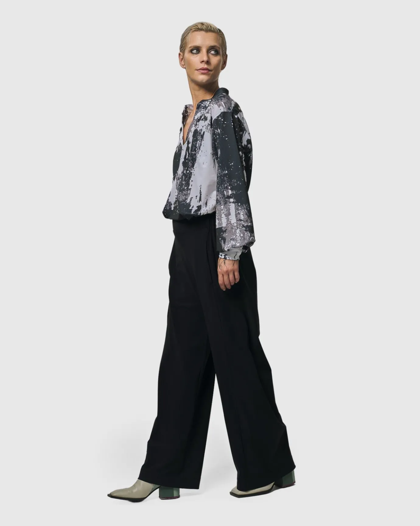 Women Alembika Plus<Digi V-Neck Pullover Top, Marble