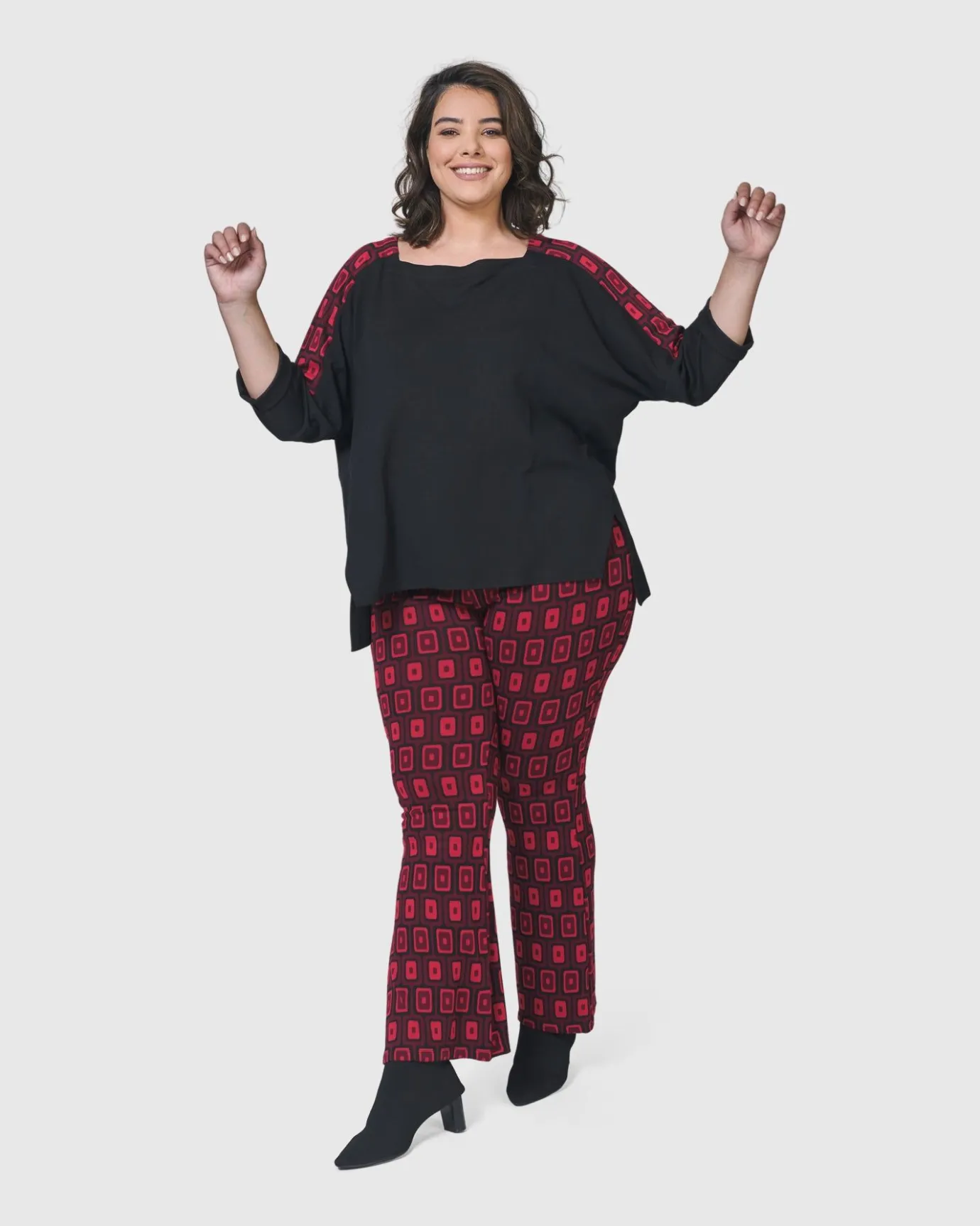 Women Alembika Pants & Skirts<Dynamite Days Bell Bottom Pants, Red