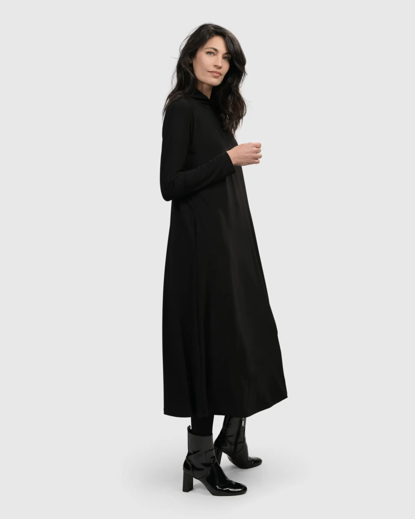 Women Alembika Plus<Essential A Line Dress, Black