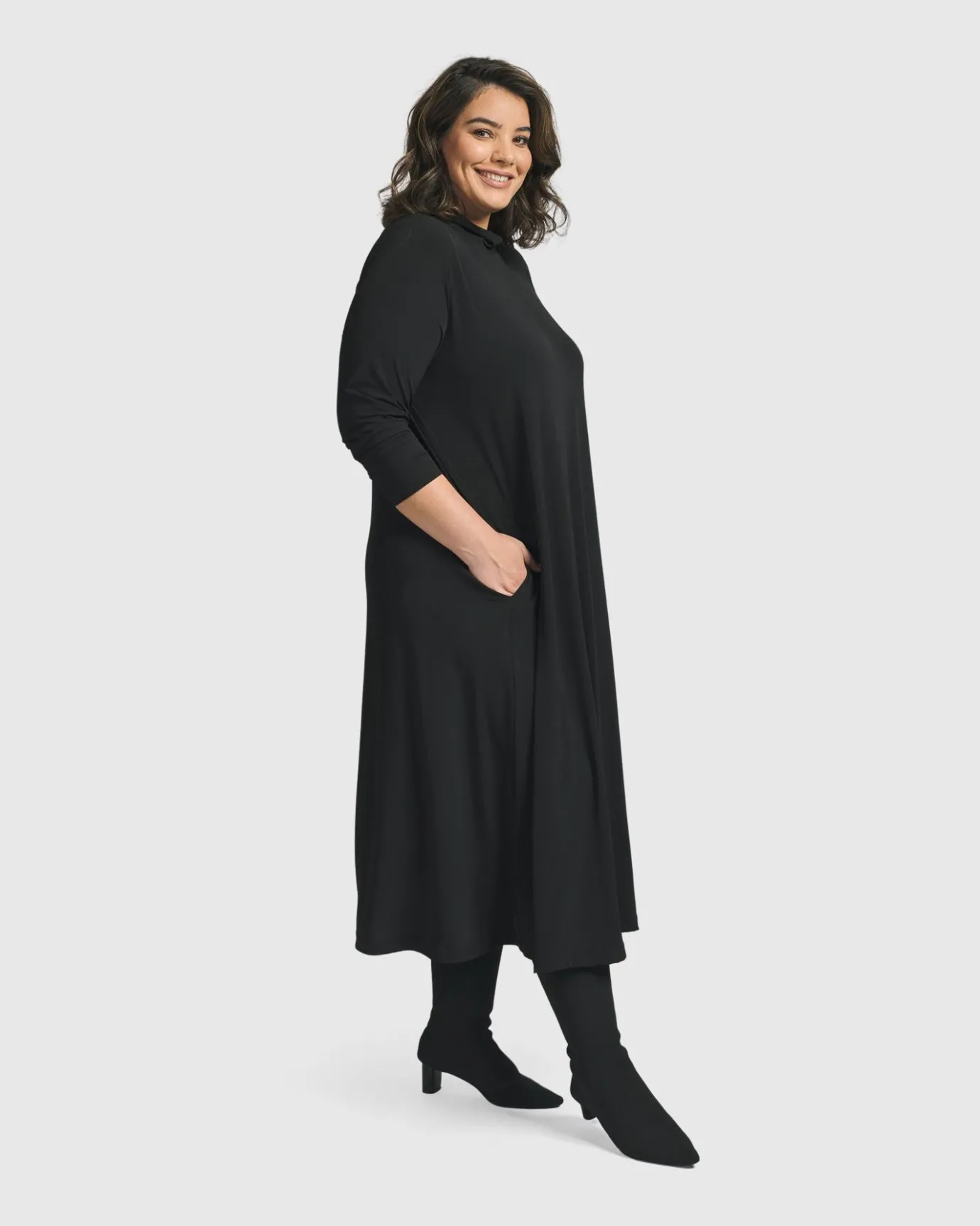 Women Alembika Plus<Essential A Line Dress, Black