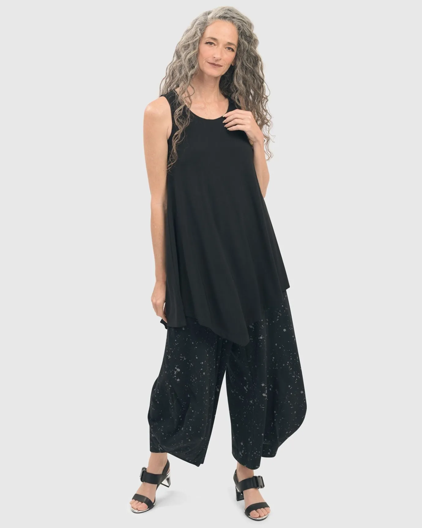 Women Alembika Tops & Tunics<Essential Asymmetrical Tunic Tank Top, Black