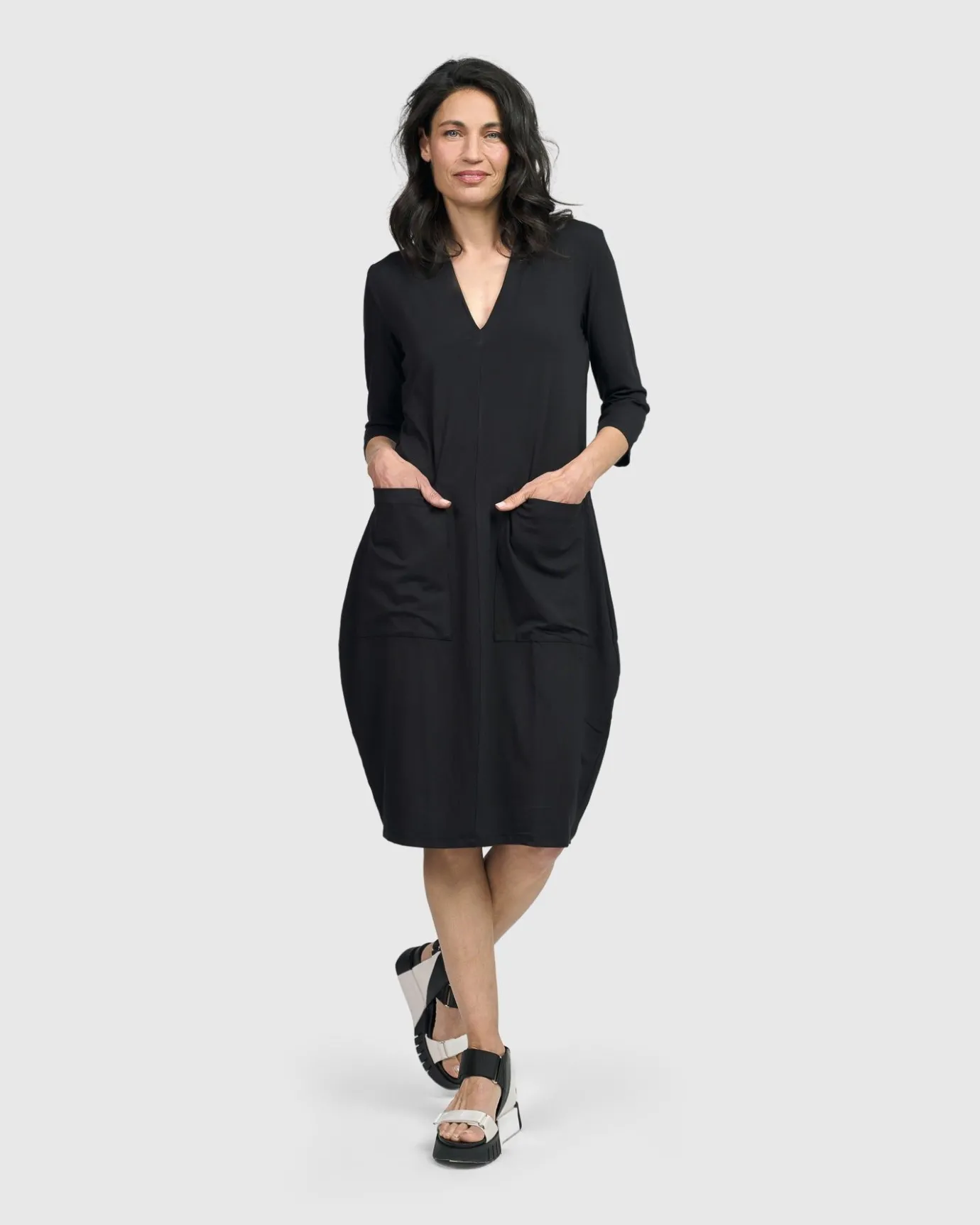 Women Alembika Plus<Essential Cargo Dress, Black