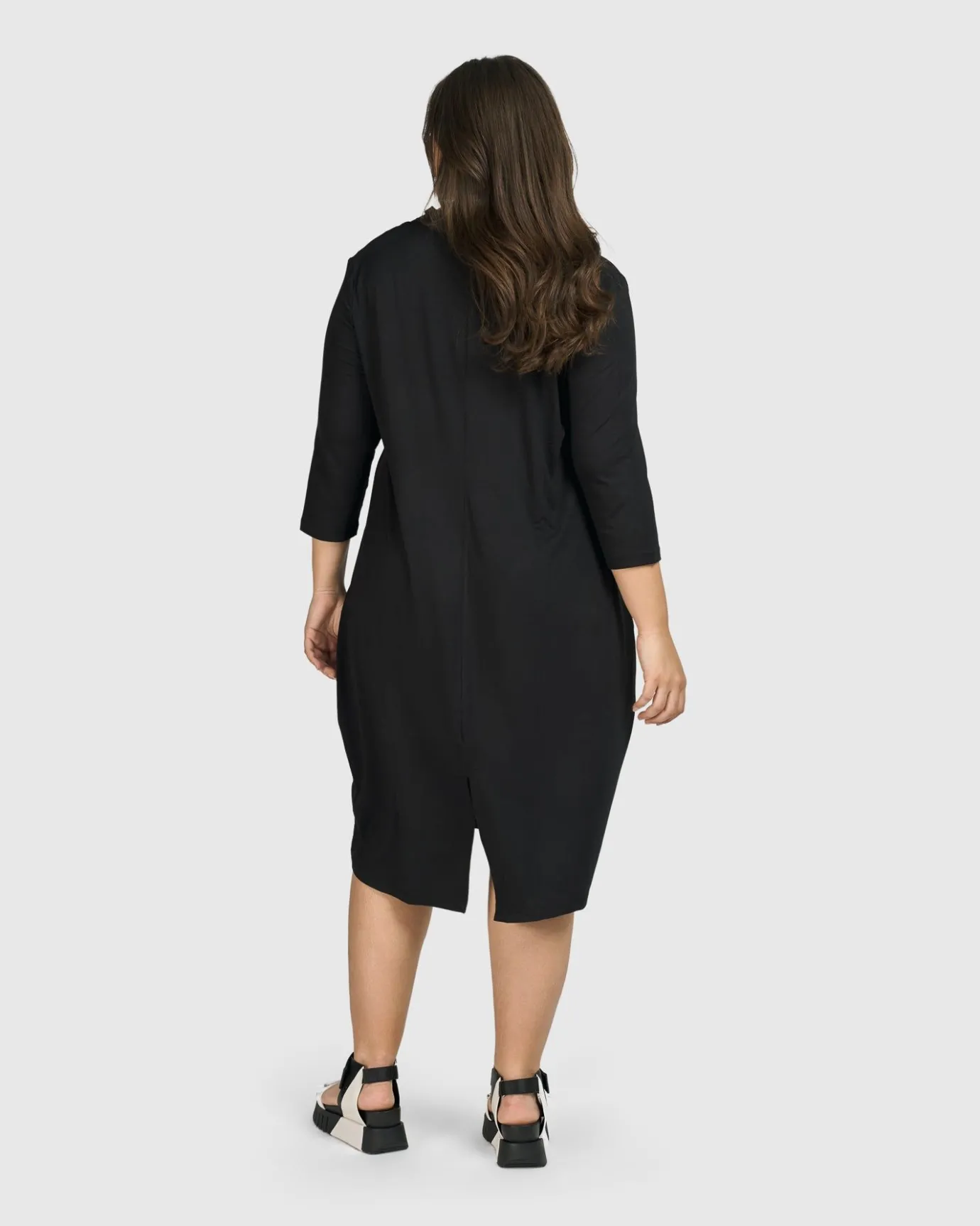 Women Alembika Plus<Essential Cargo Dress, Black