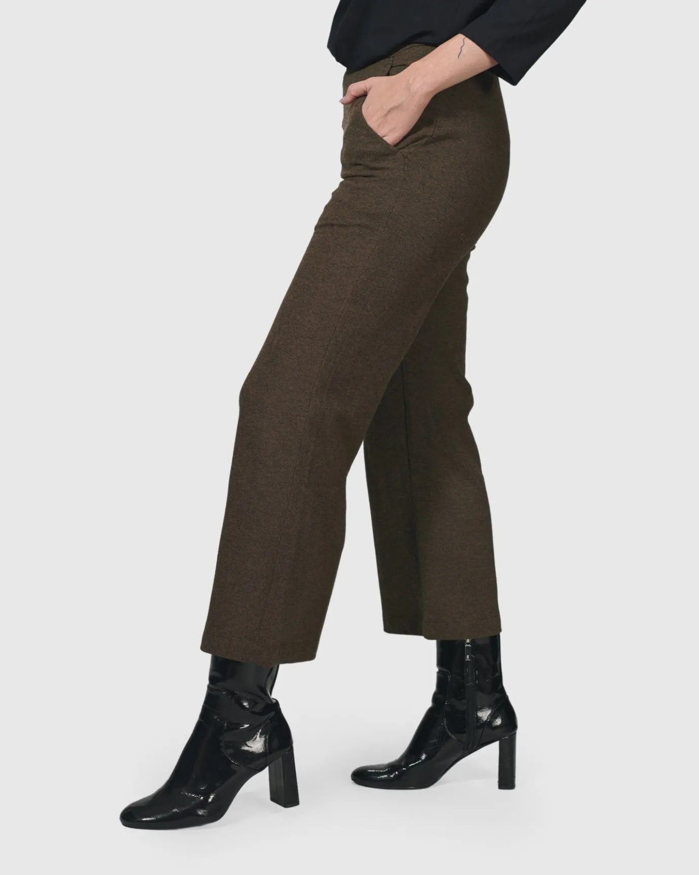 Women Alembika Plus<Essential Cropped Pants, Brown