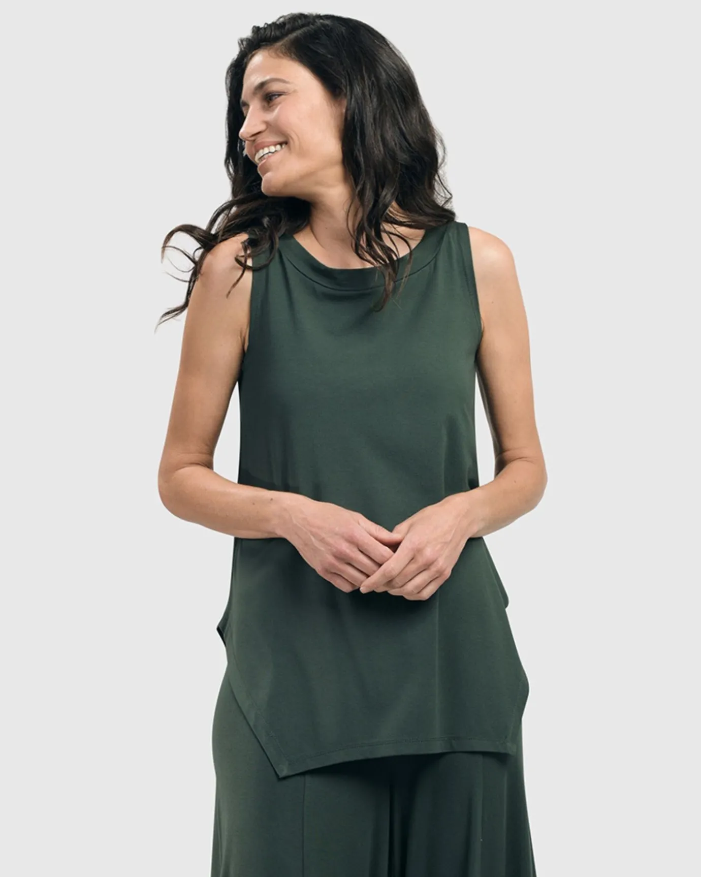 Women Alembika Tops & Tunics<Essential Cutaway Tank Top, Green