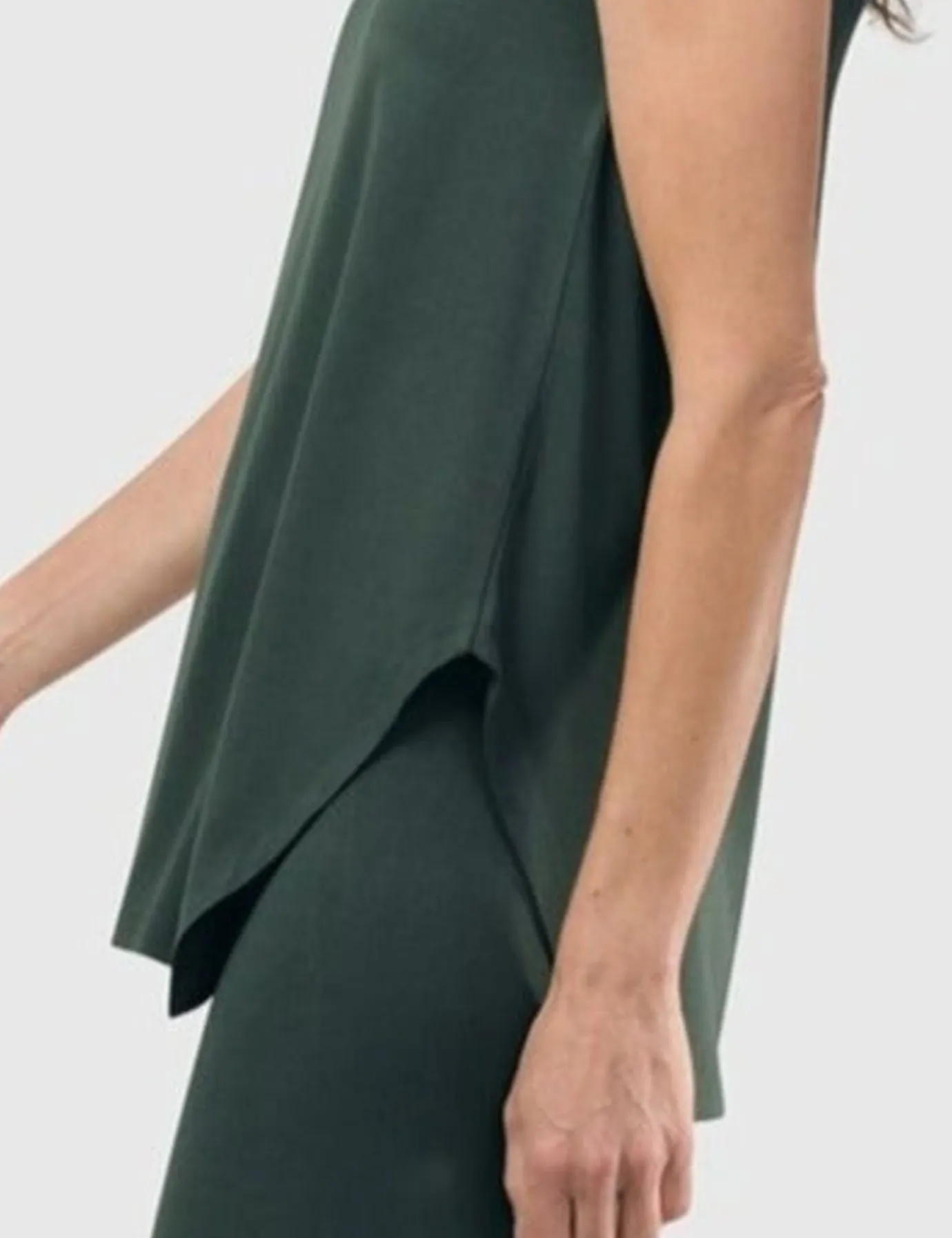 Women Alembika Tops & Tunics<Essential Cutaway Tank Top, Green