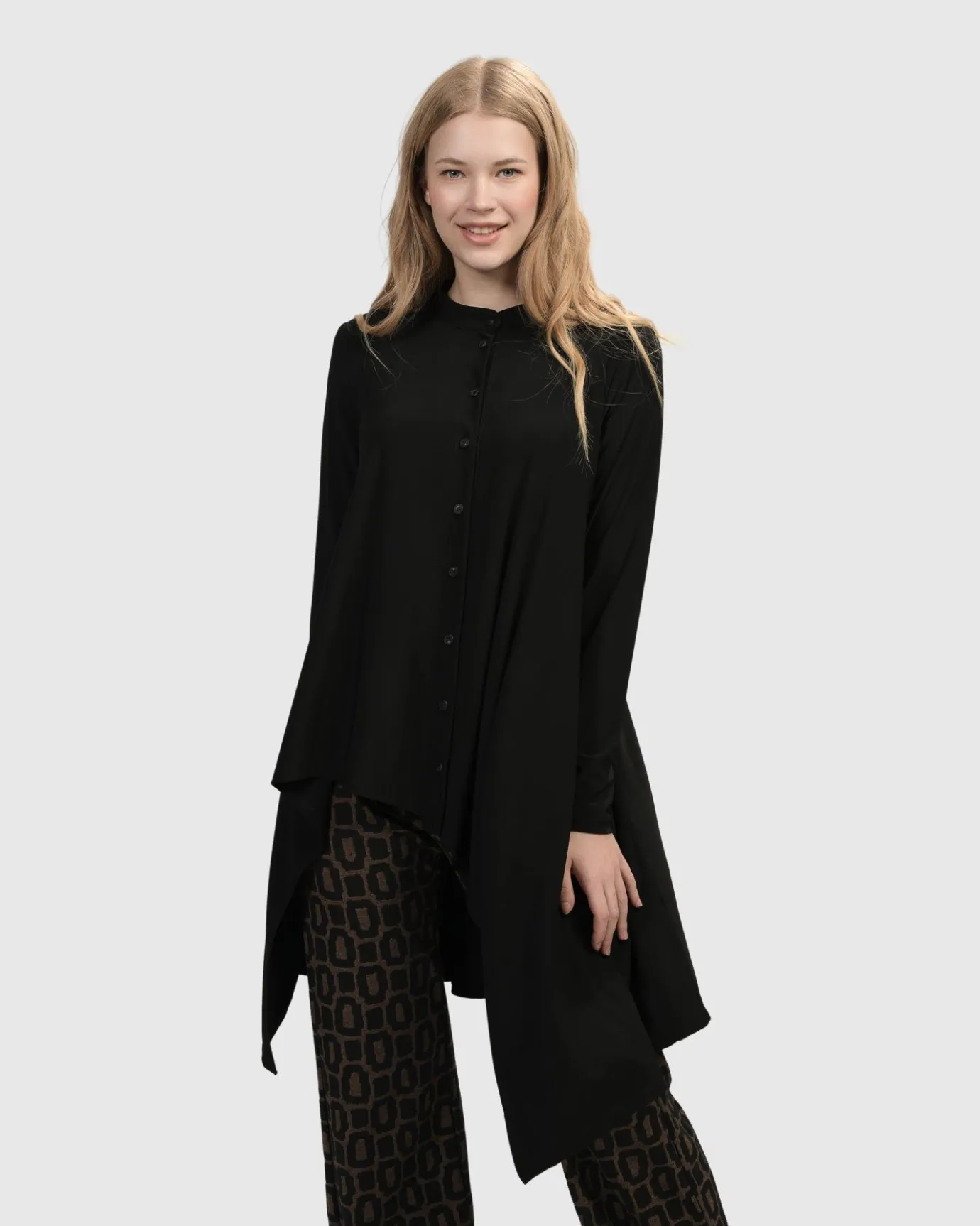 Women Alembika Tops & Tunics<Essential Hi-Lo Button Down Top, Black