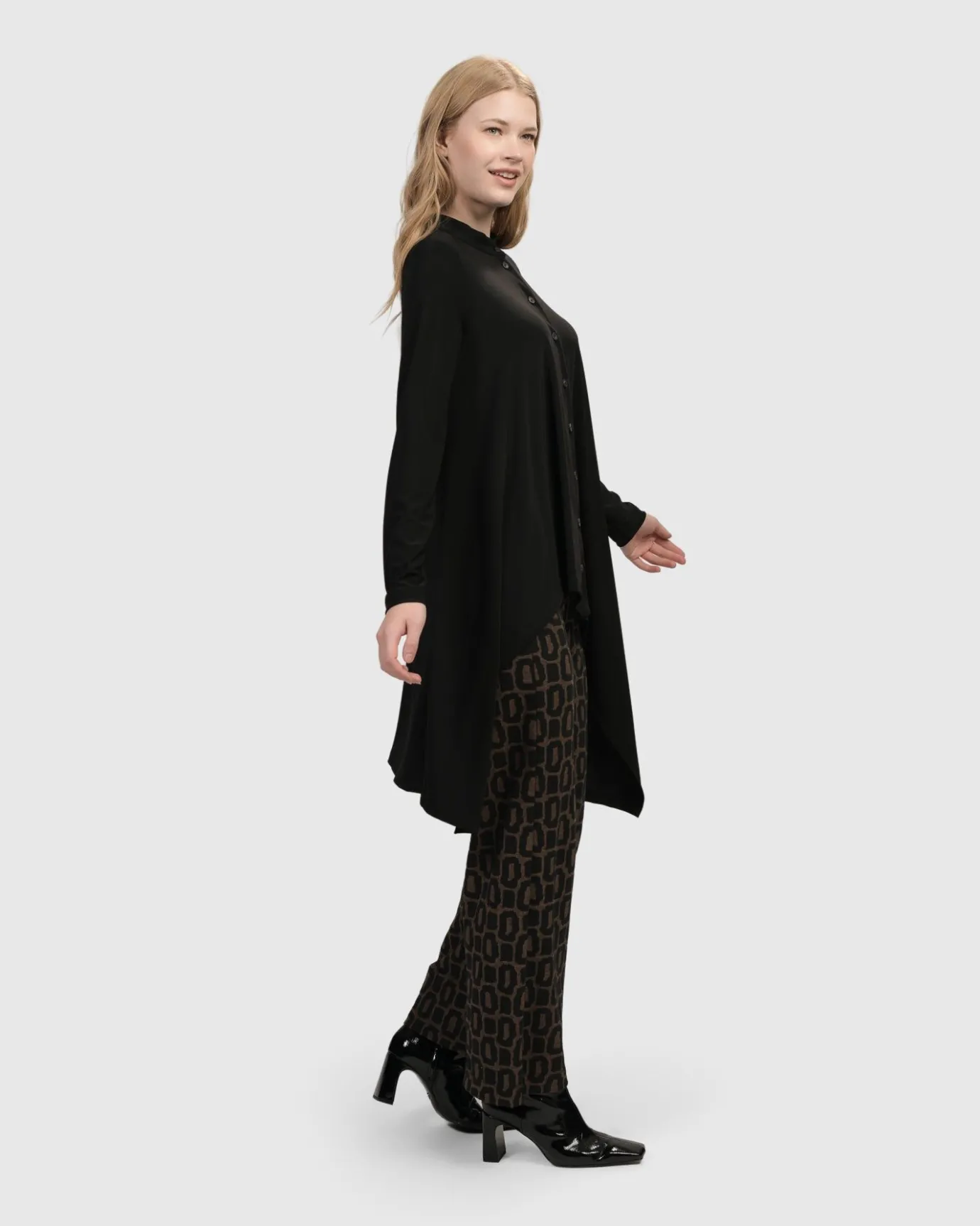Women Alembika Tops & Tunics<Essential Hi-Lo Button Down Top, Black