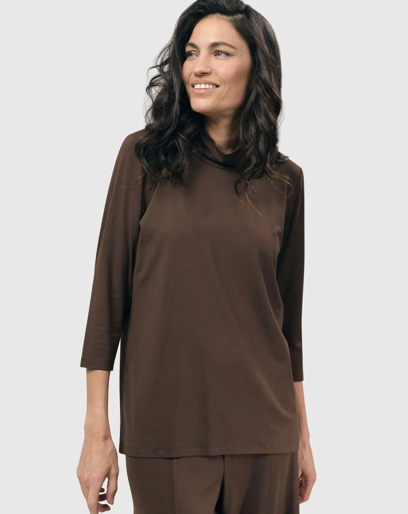 Women Alembika Plus<Essential Mockneck Top, Coffee