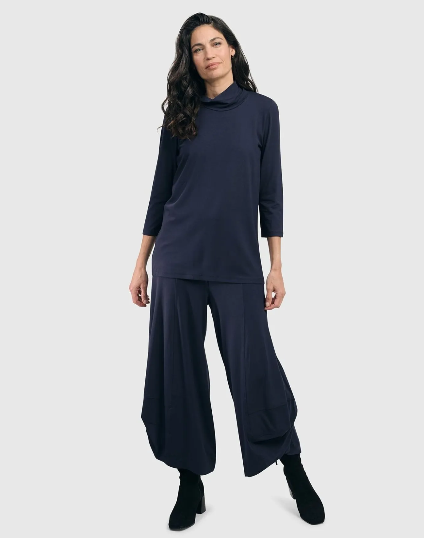 Women Alembika Plus<Essential Mockneck Top, Navy
