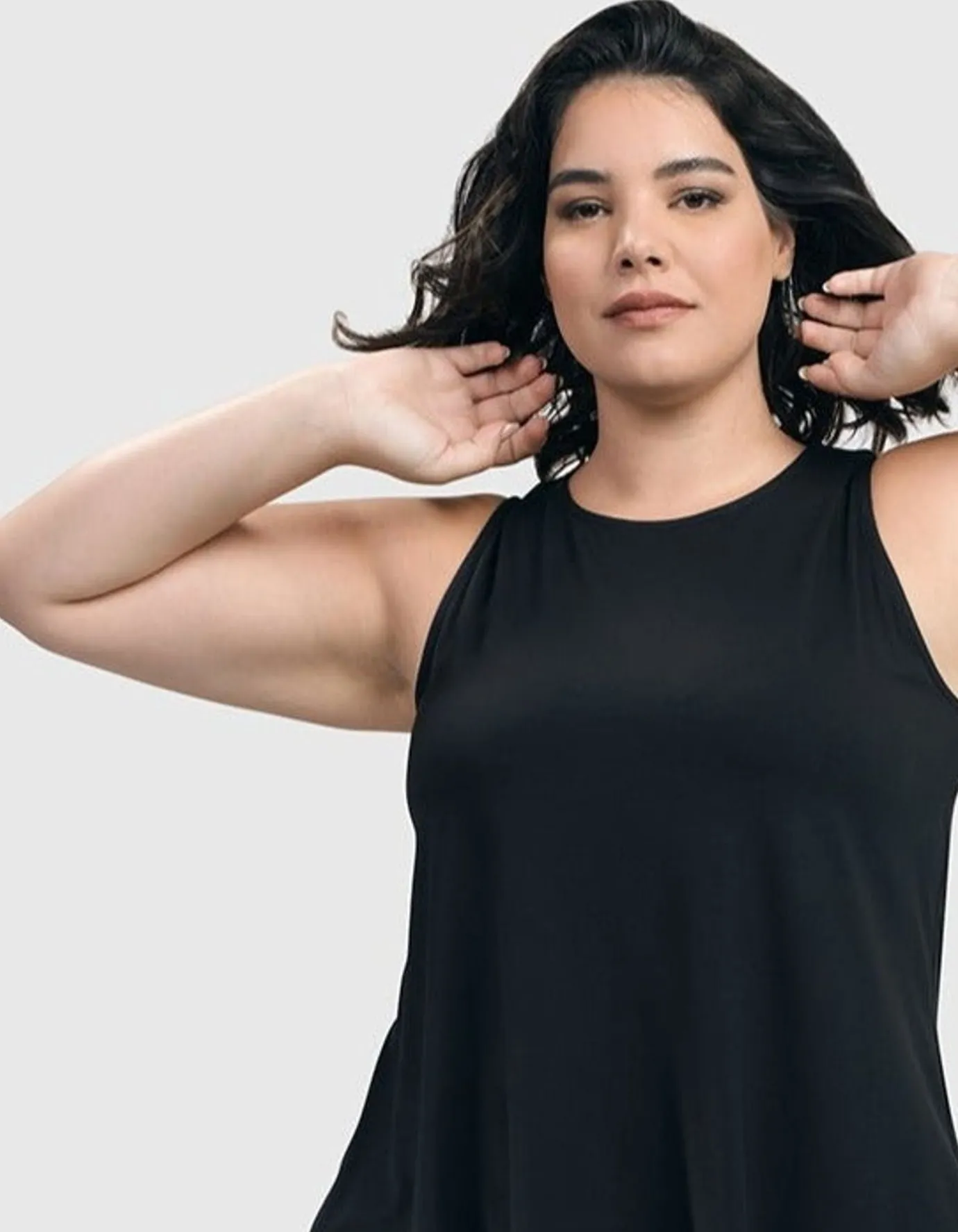 Women Alembika Plus<Essential Sleeveless Tunic Top, Black