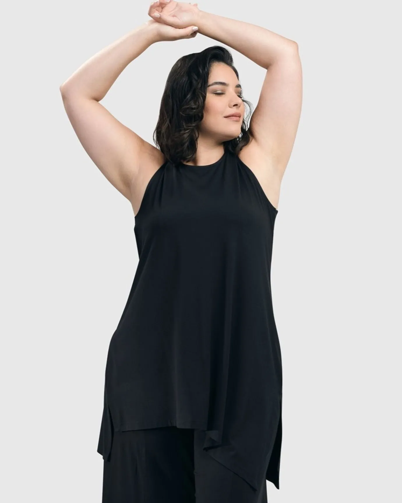 Women Alembika Tops & Tunics<Essential Sleeveless Tunic Top, Black