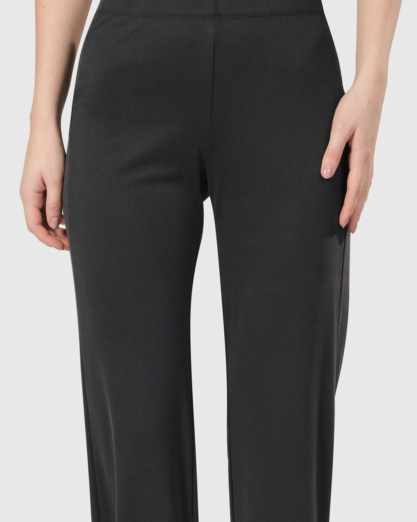 Women Alembika Plus<Essential Straight Leg Pants, Charcoal