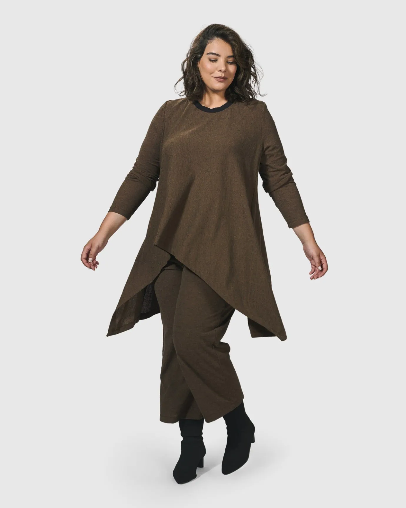 Women Alembika Plus<Essential Swing Tunic Top, Brown