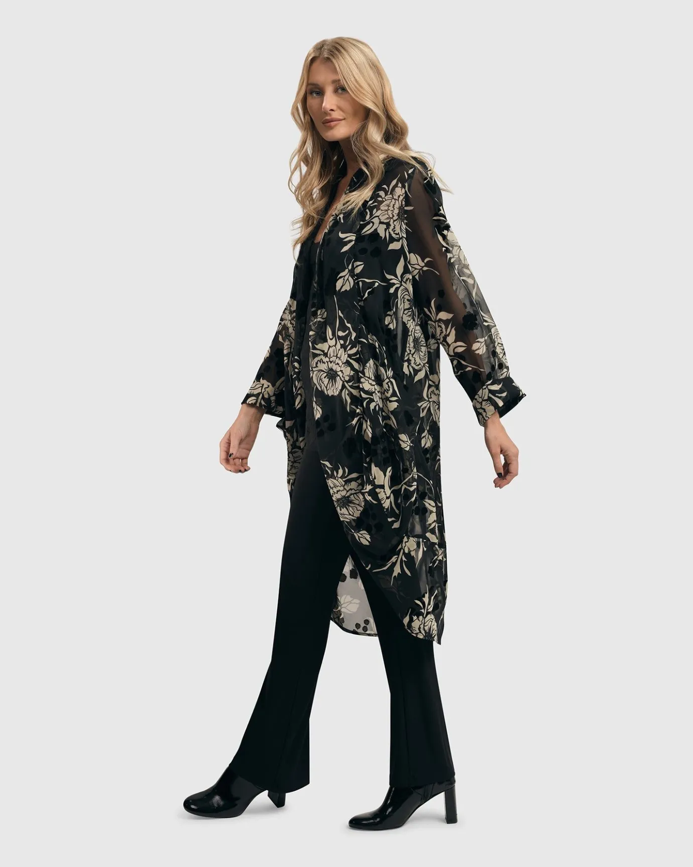 Women Alembika Pants & Skirts<Essential Tekbika Bootcut Leggings, Black