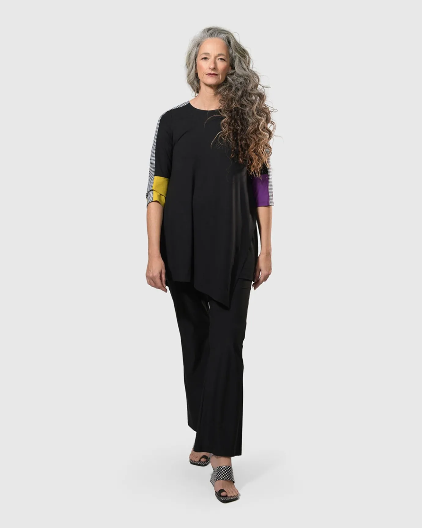 Women Alembika Pants & Skirts<Essential Tekbika Bootcut Leggings, Black