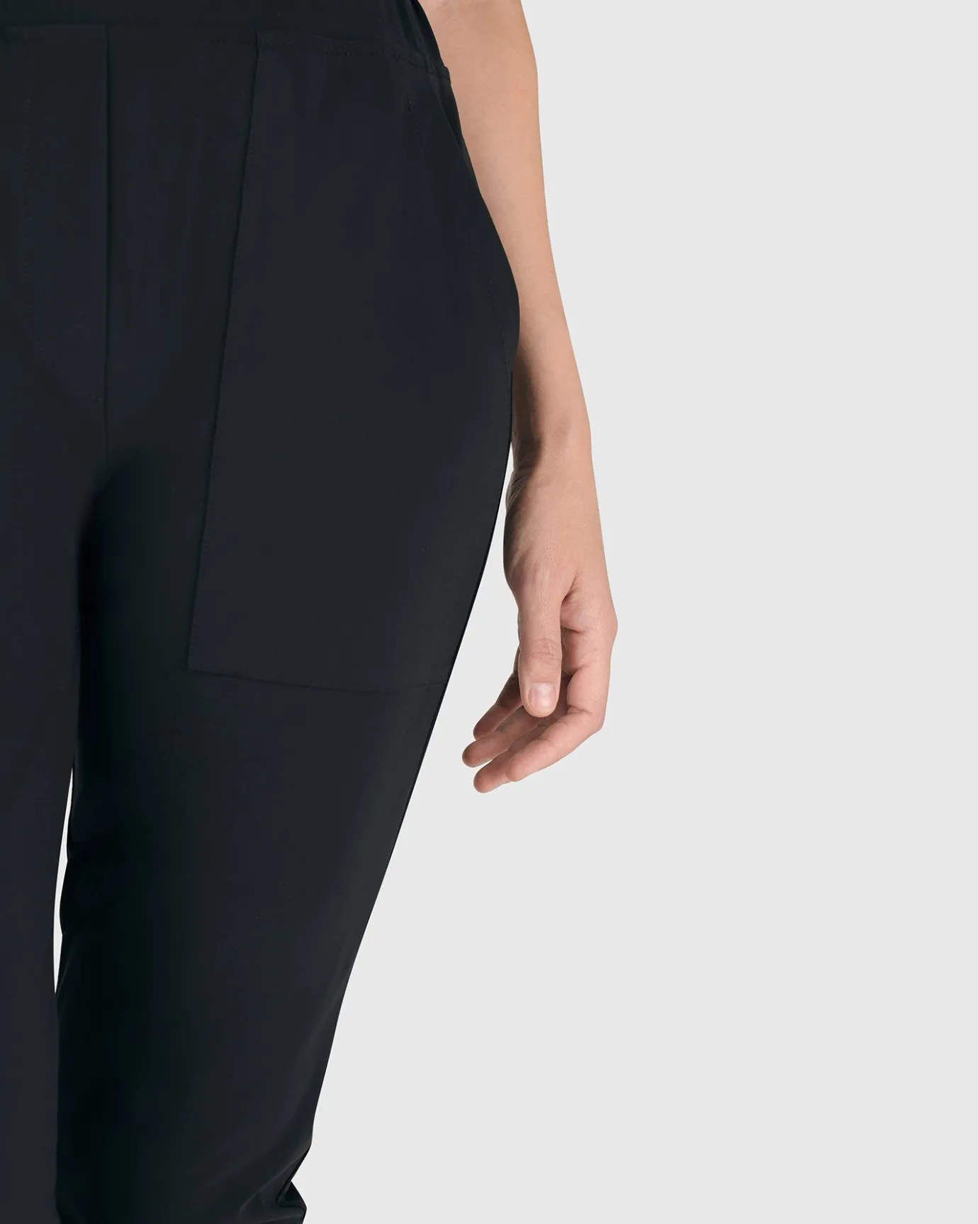 Women Alembika Plus<Essential Tekbika J-Pocket Slim Pants, Black