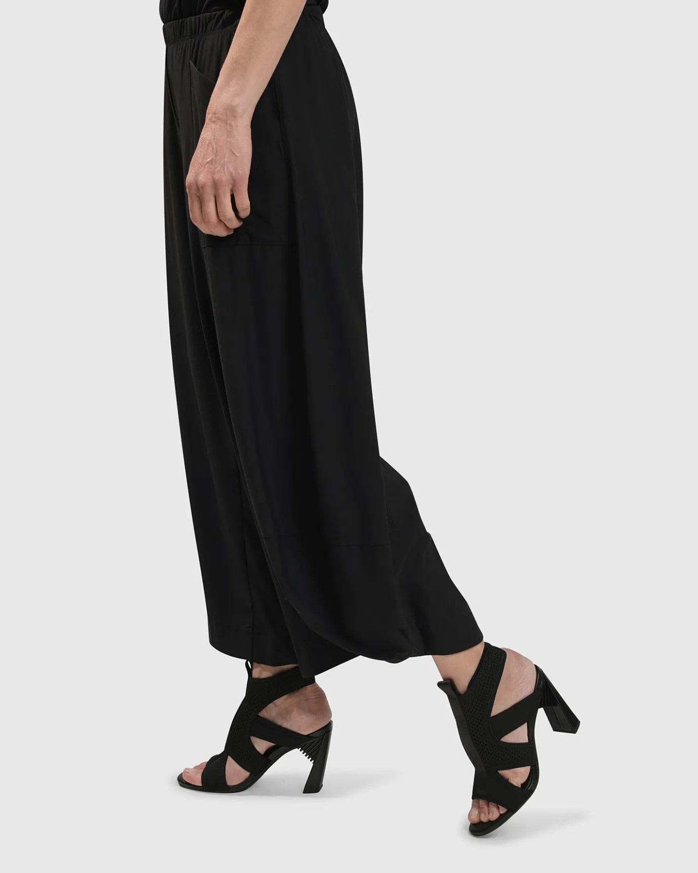 Women Alembika Plus<Essential Tekbika Pocket Punto Pants, Black