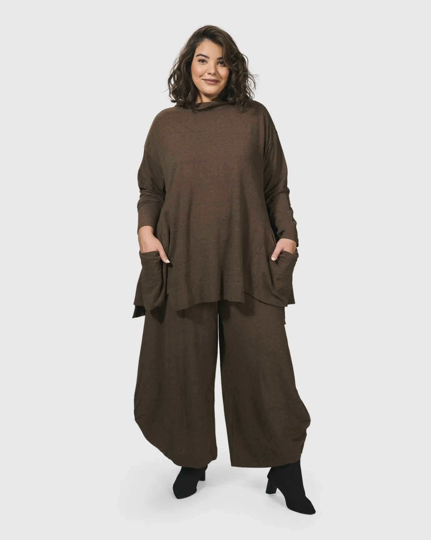 Women Alembika Pants & Skirts<Essential Toned Up Punto Pants, Brown