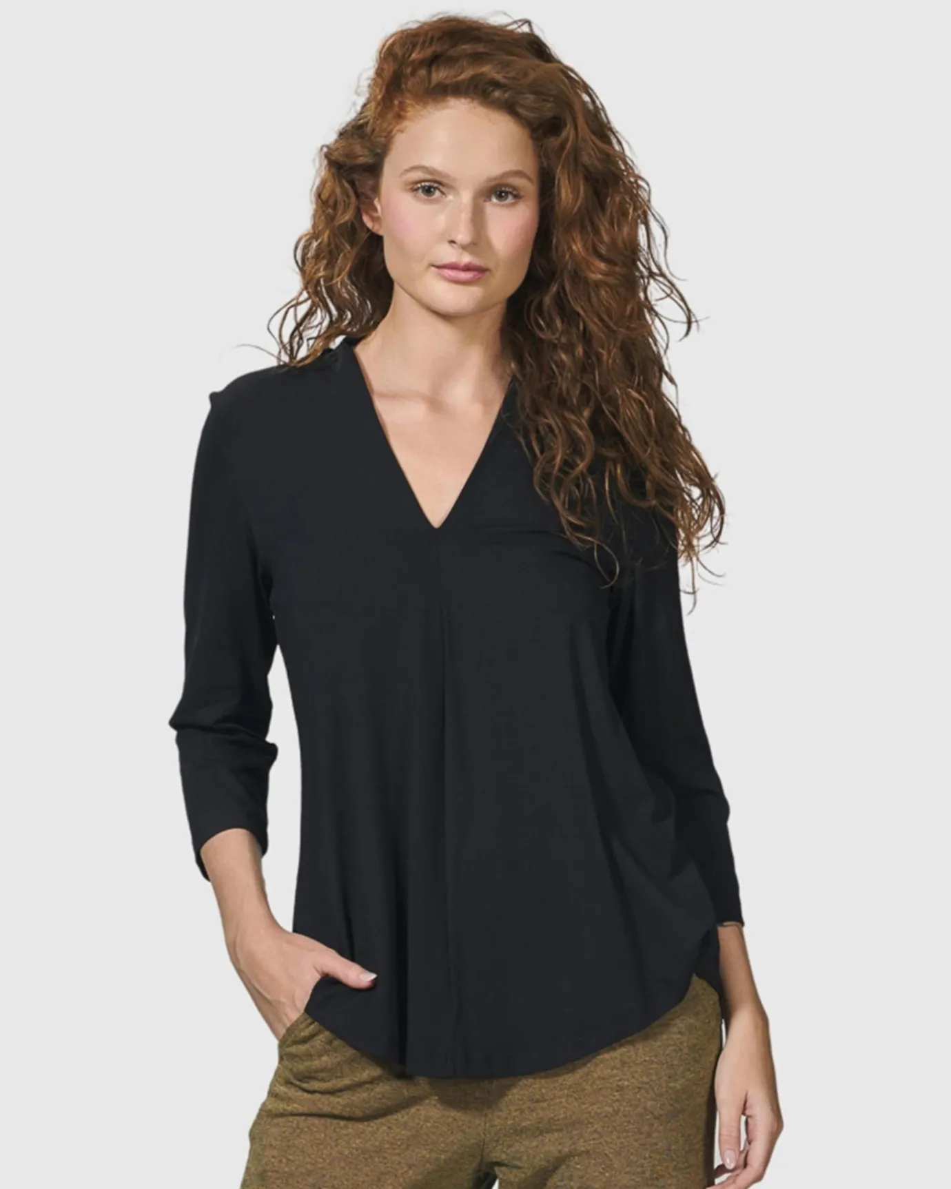 Women Alembika Tops & Tunics<Essential V-Neck Top, Black