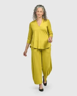 Women Alembika Tops & Tunics<Essential V-Neck Top, Lime