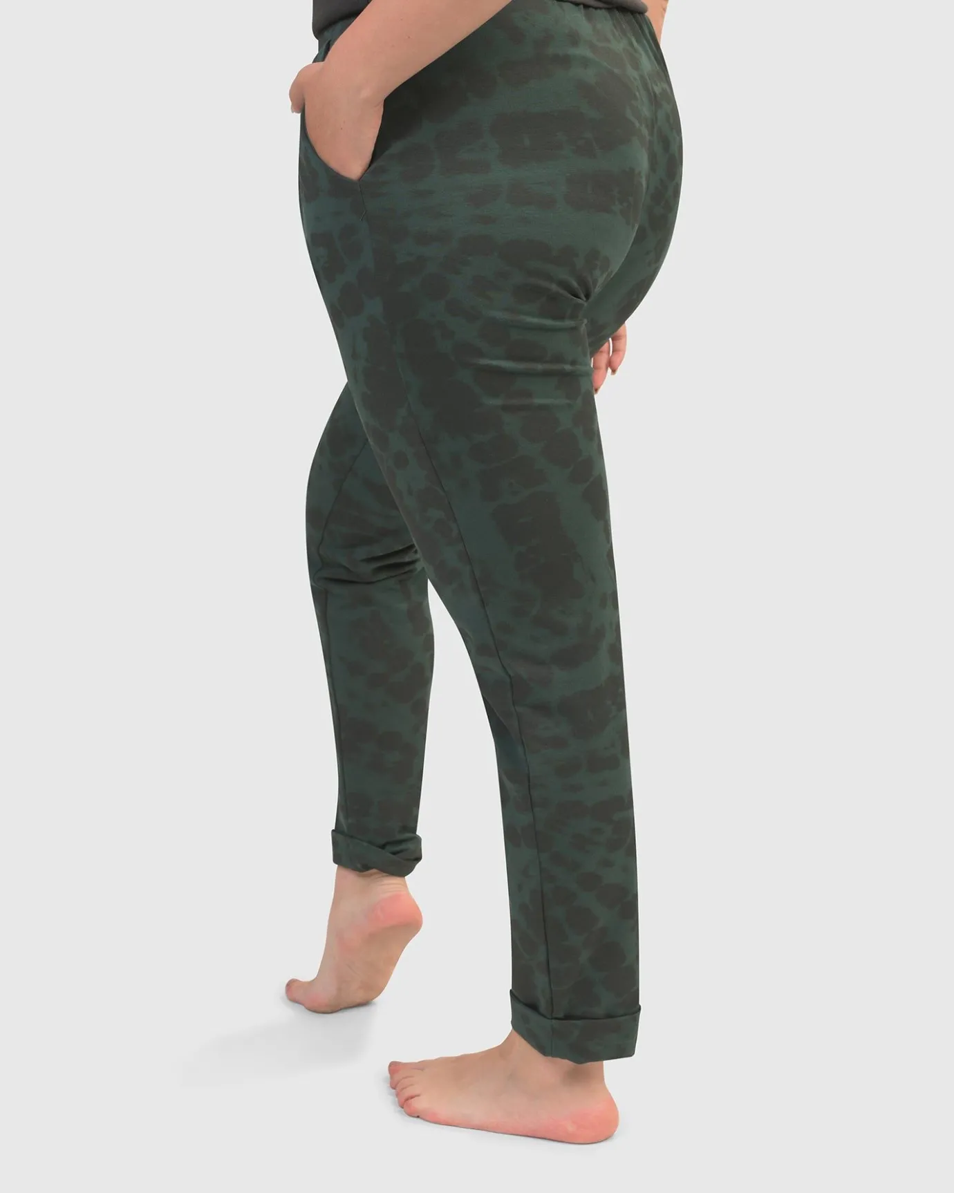 Women Alembika Pants & Skirts<Exhale Jogger Pants, Forest Tie-Dye