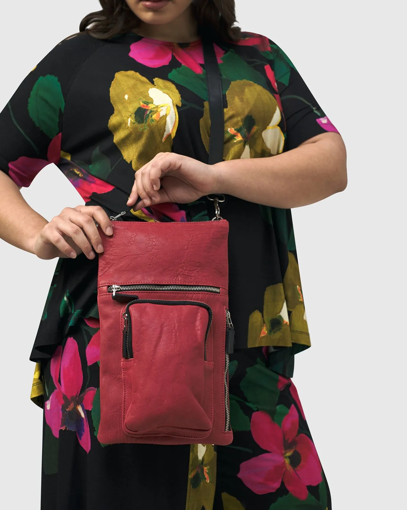 Women Alembika Accessories<Flat Stash Pouch Bag, Vermillion