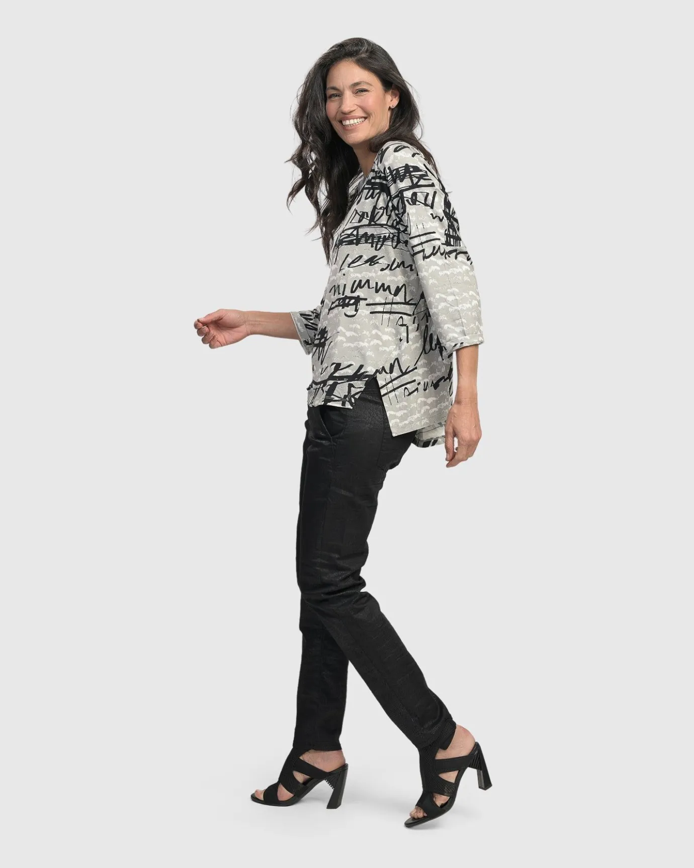 Women Alembika Tops & Tunics<Flirty Cutaway Boxy Top, Script