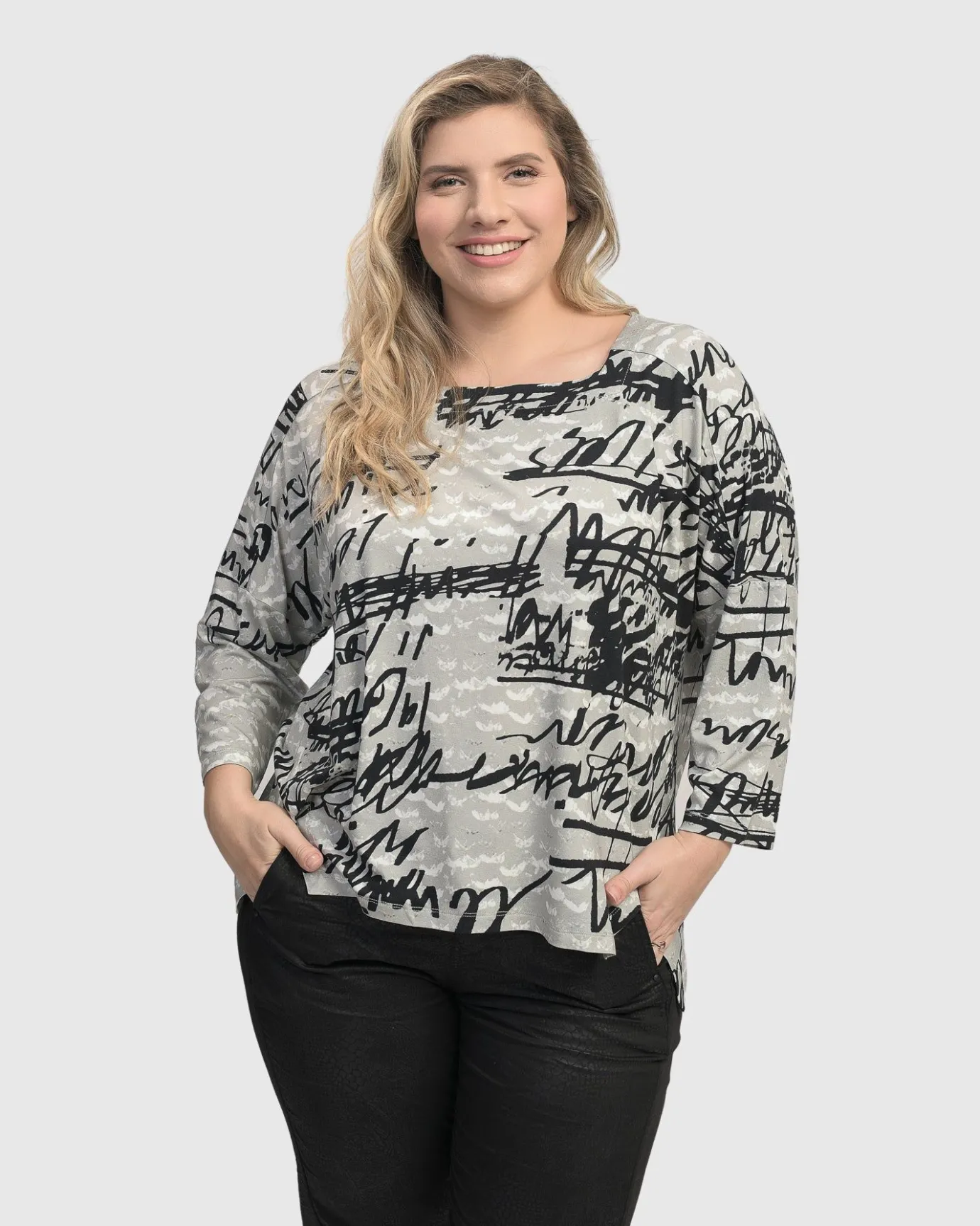 Women Alembika Tops & Tunics<Flirty Cutaway Boxy Top, Script
