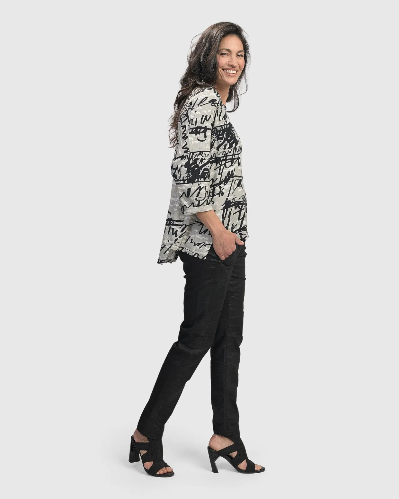Women Alembika Tops & Tunics<Flirty Cutaway Boxy Top, Script
