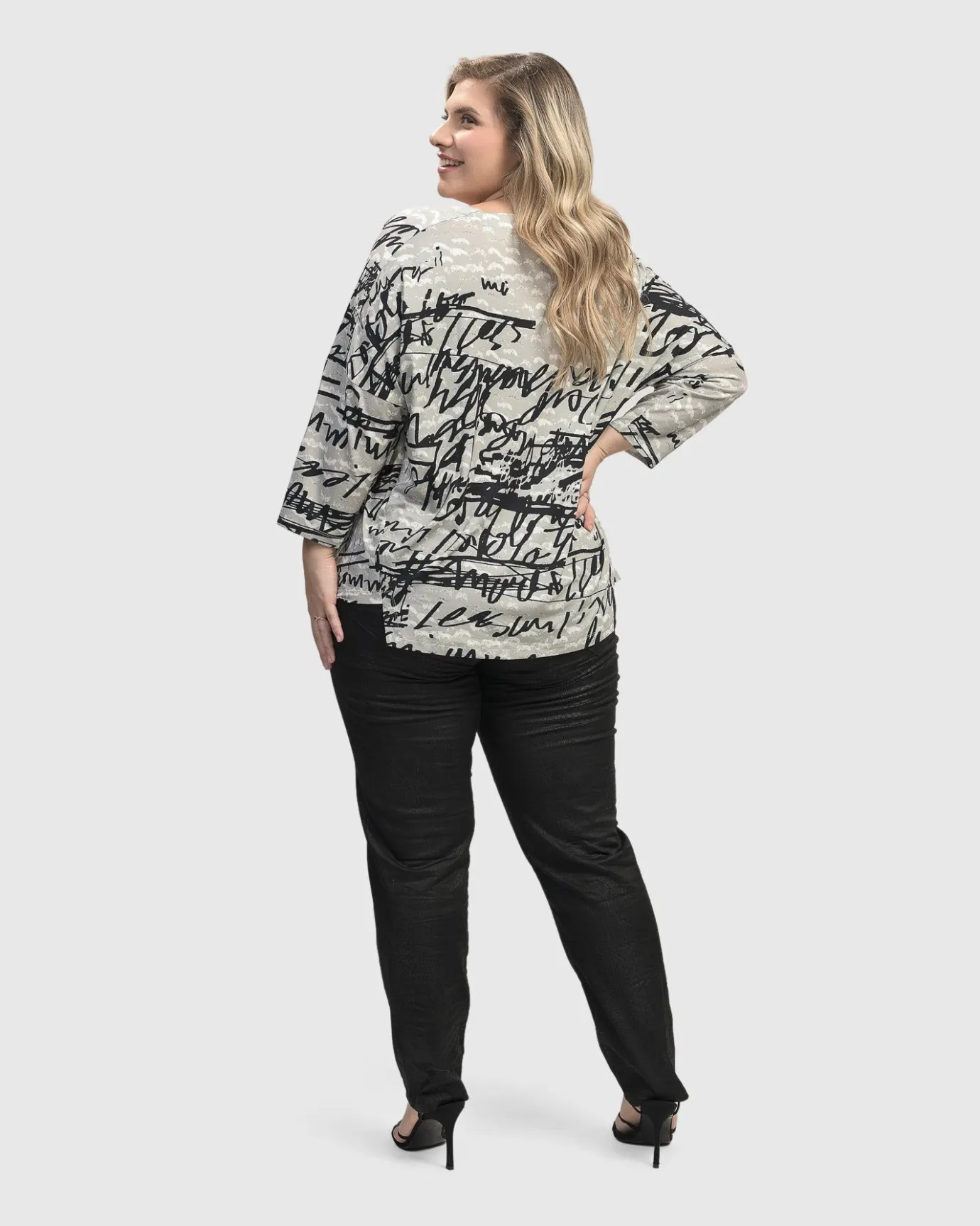 Women Alembika Tops & Tunics<Flirty Cutaway Boxy Top, Script