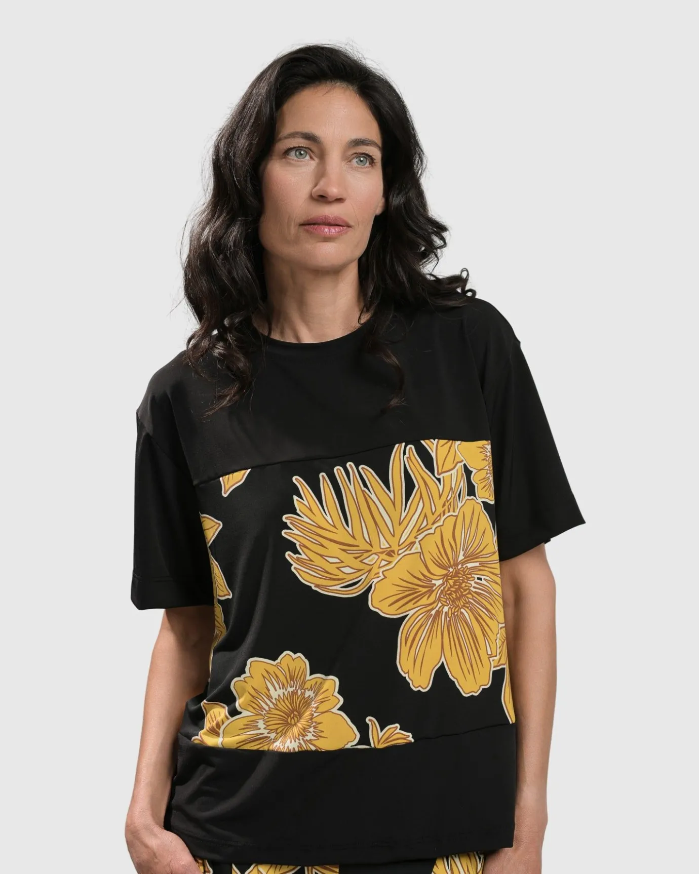 Women Alembika Tops & Tunics<Flower Girl Boxy Top, Gold