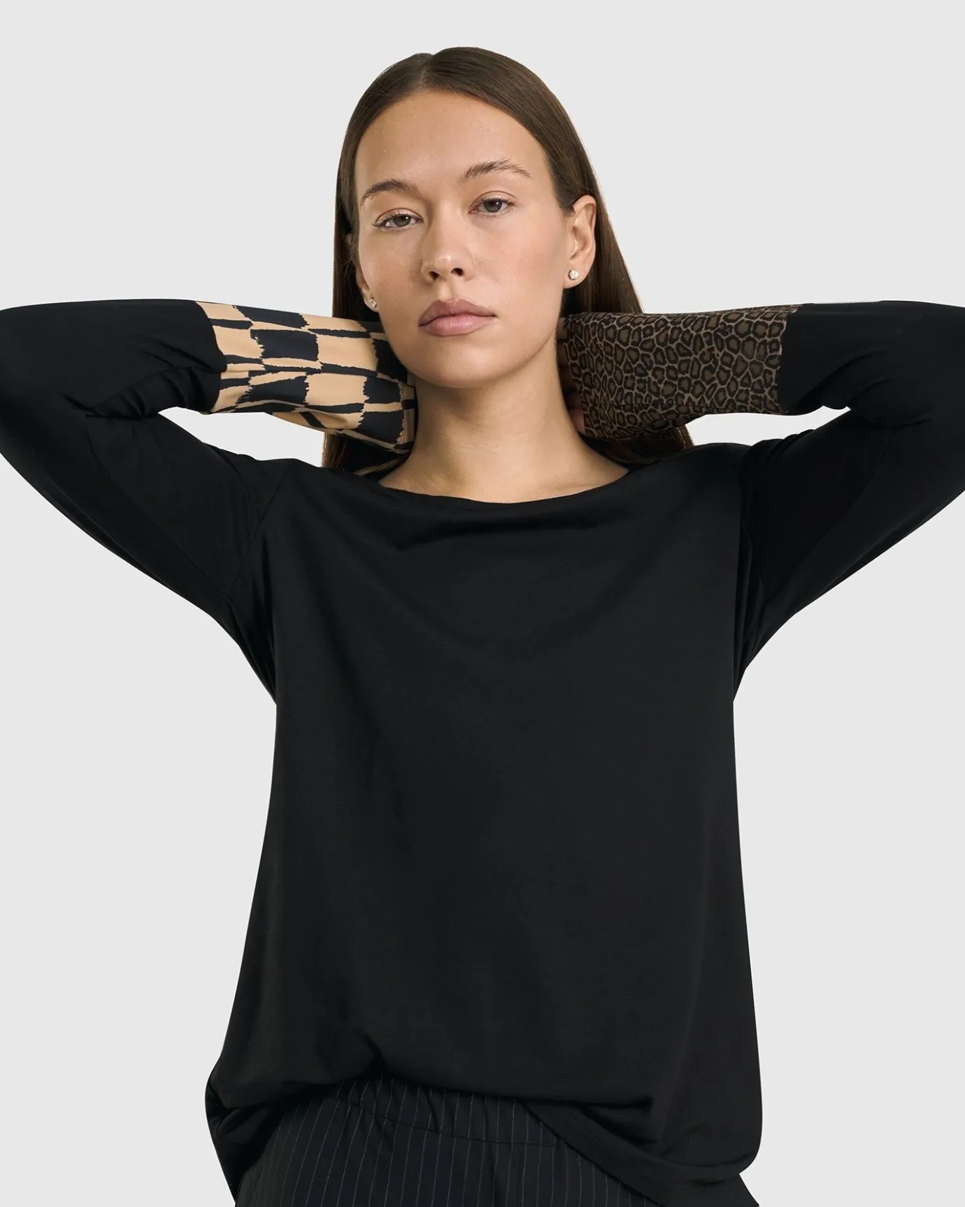 Women Alembika Tops & Tunics<Go-To Long Sleeve Top, Coffee