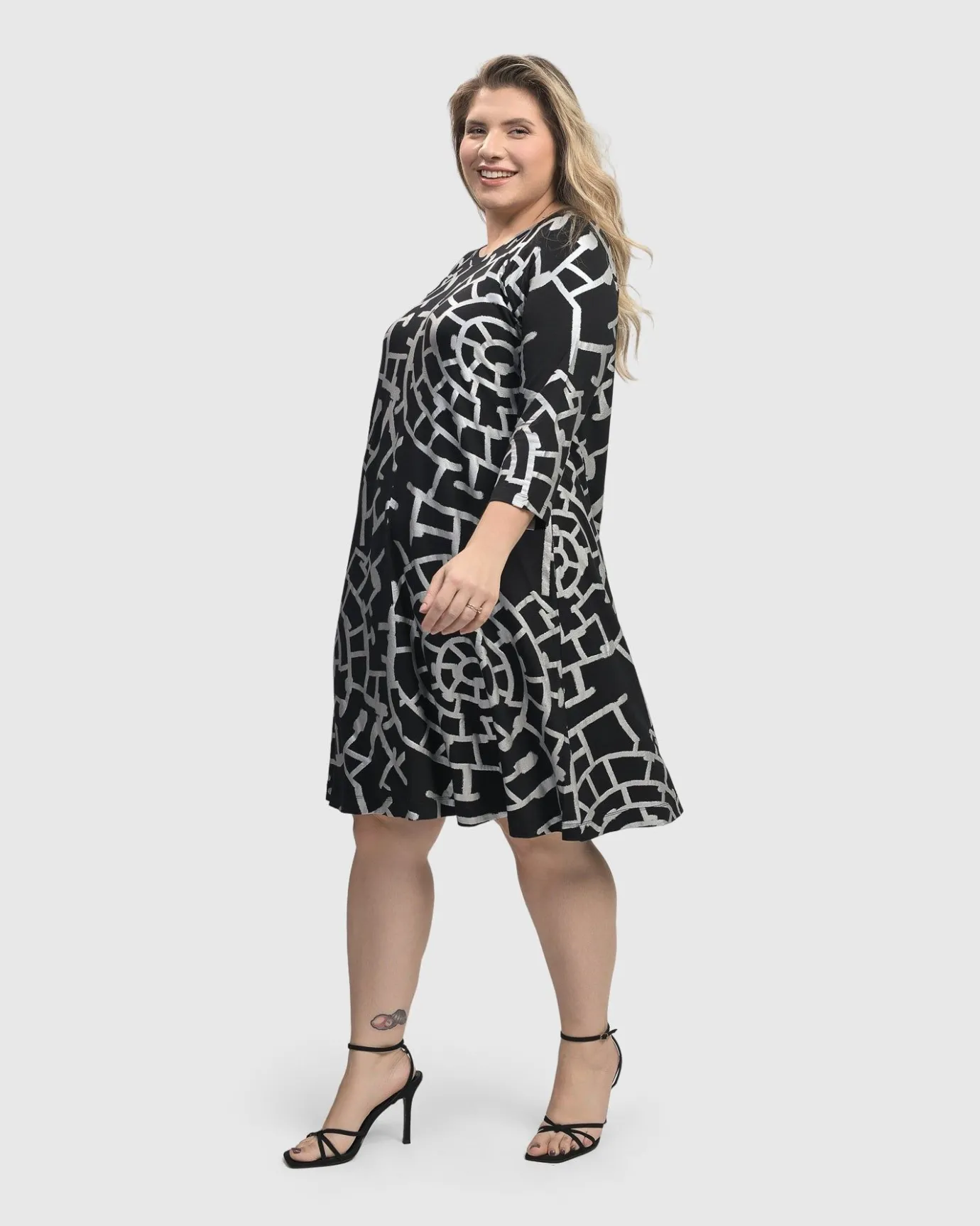 Women Alembika Dresses<Hypnotic A Line Dress, Silver